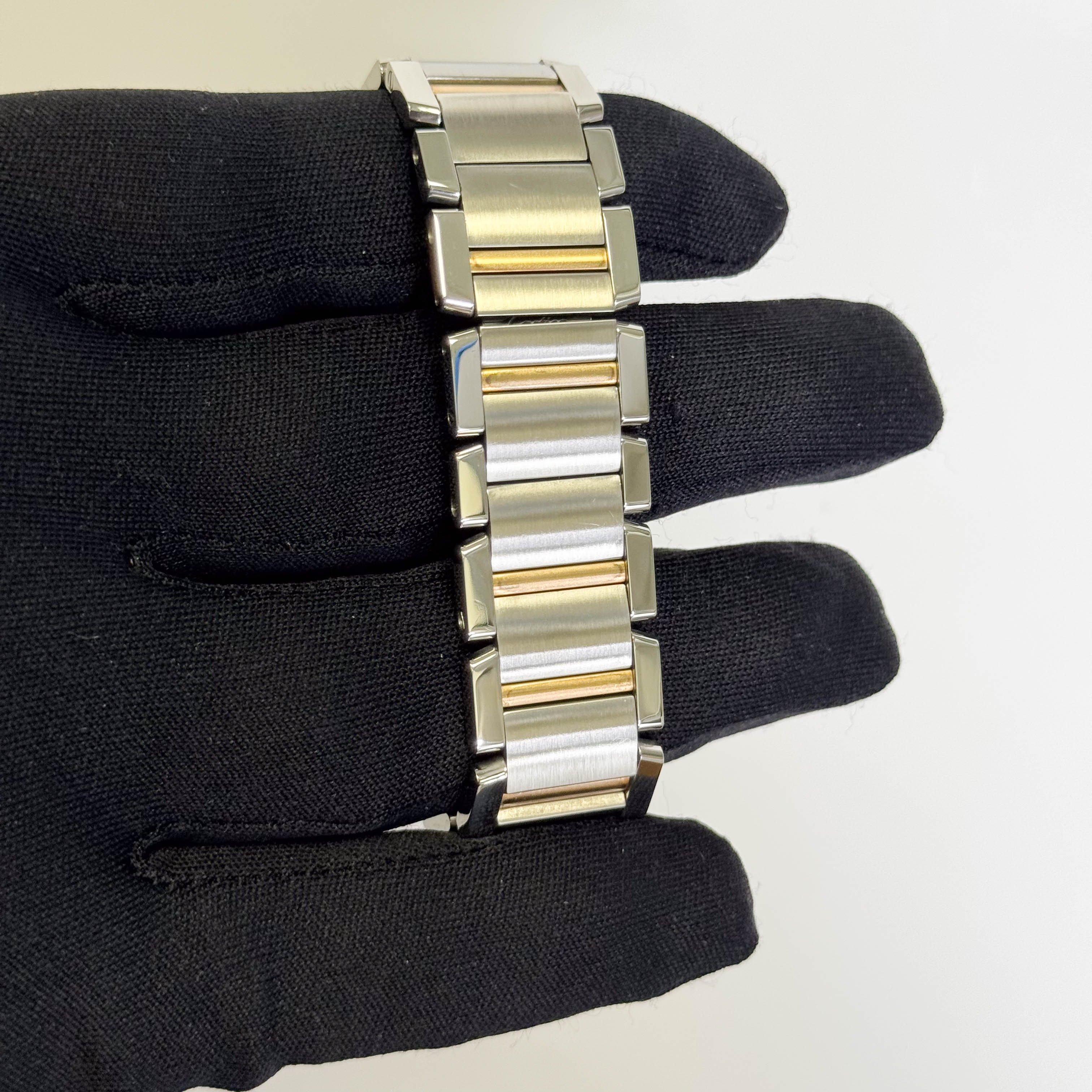 Cartier Tank Francaise 25mm Ivory Dial Ref#W51005Q4