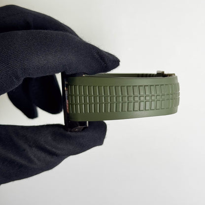 Patek Philippe Aquanaut 42mm Green Dial Watch Ref# 5968G-010 - Happy Jewelers Fine Jewelry Lifetime Warranty