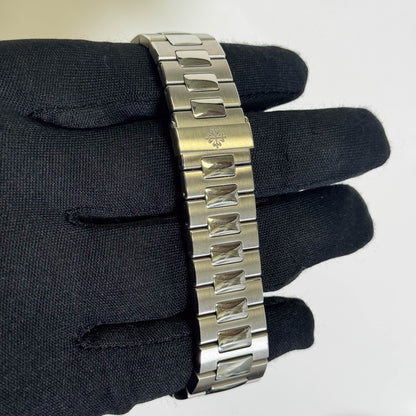 Patek Philippe Nautilus 40.5mm Grey Dial Watch Ref# 5990/1A-001 - Happy Jewelers Fine Jewelry Lifetime Warranty