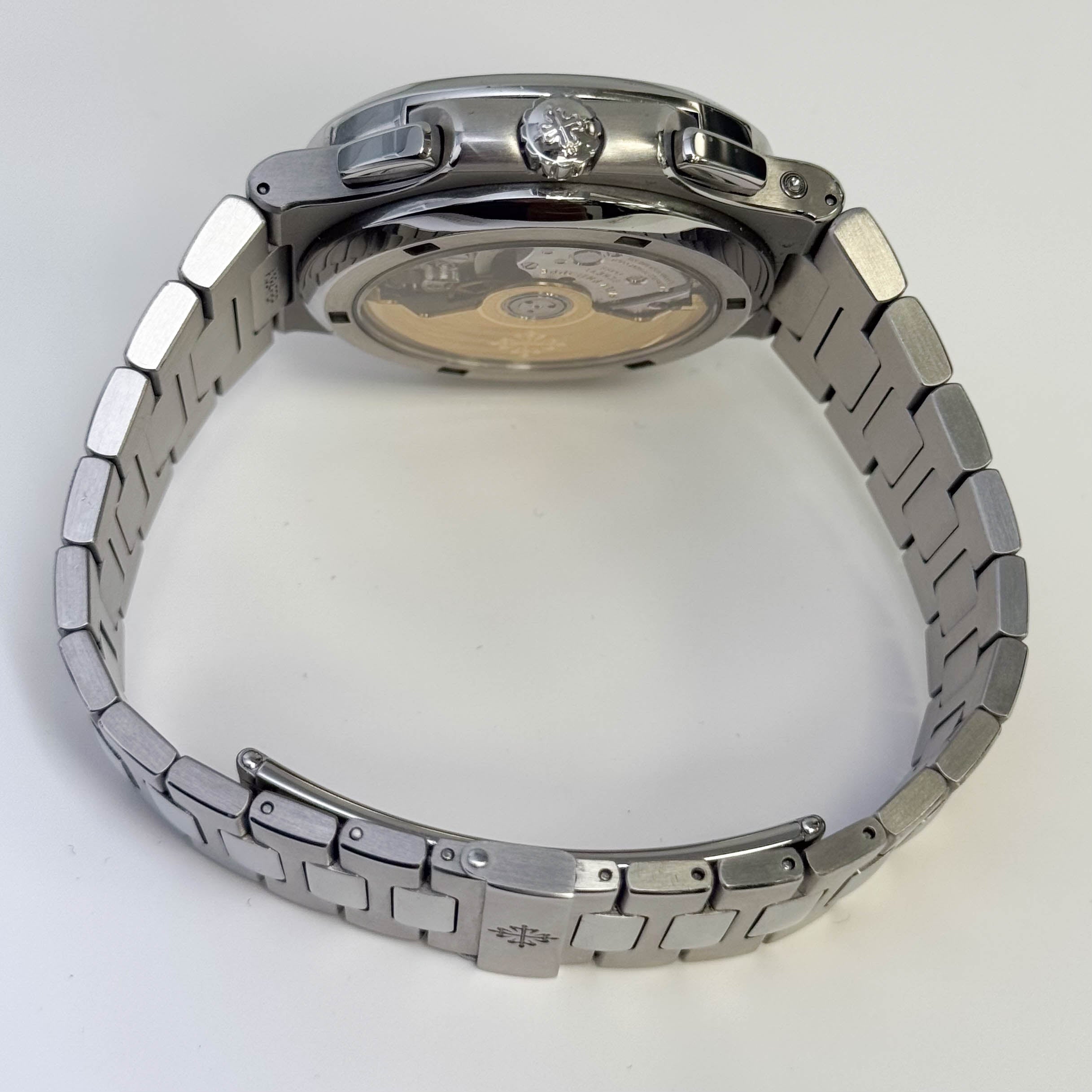 Patek Philippe Nautilus 40.5mm Grey Dial Watch Ref# 5990/1A-001 - Happy Jewelers Fine Jewelry Lifetime Warranty