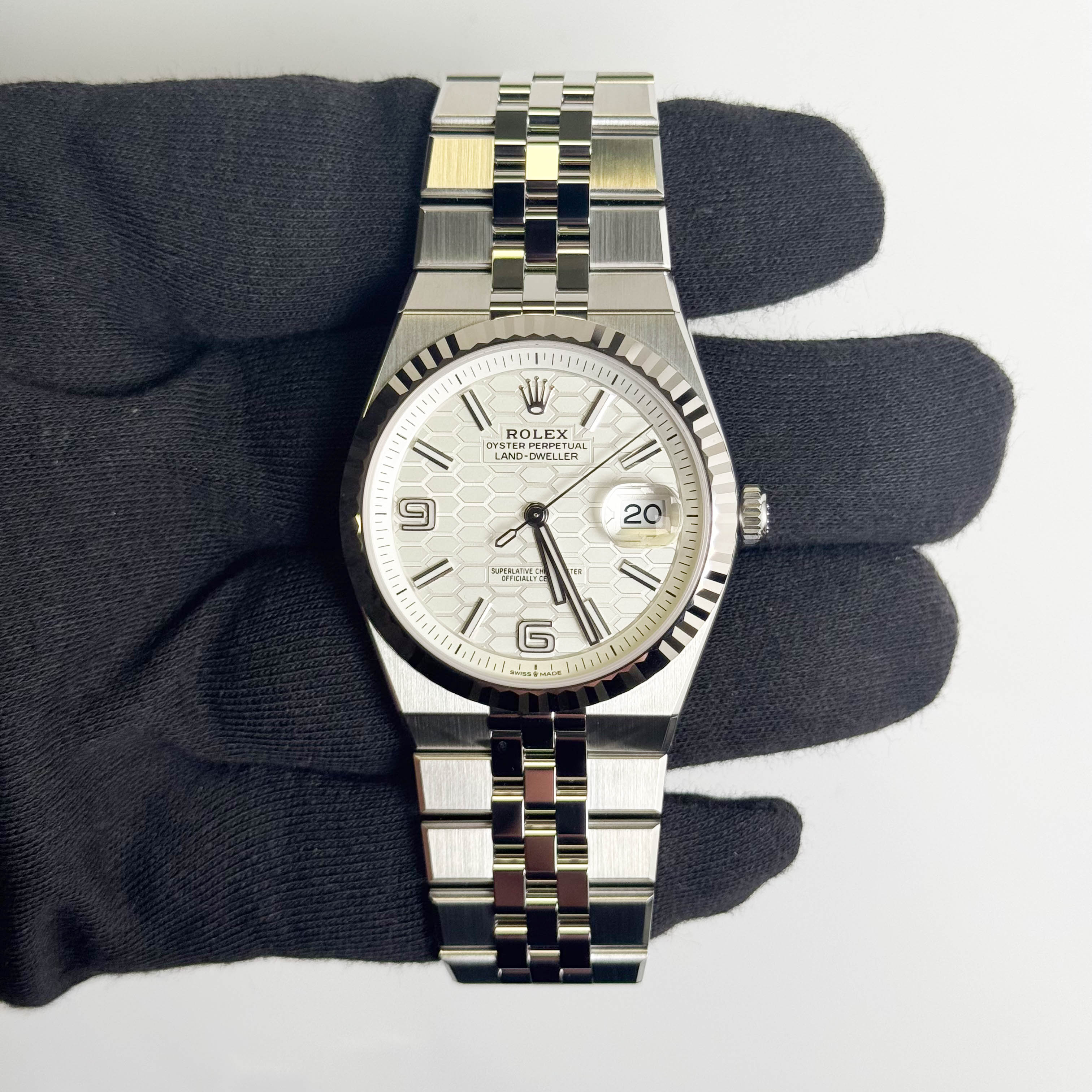 Rolex Land-Dweller 40mm White Dial Watch Ref# 127334