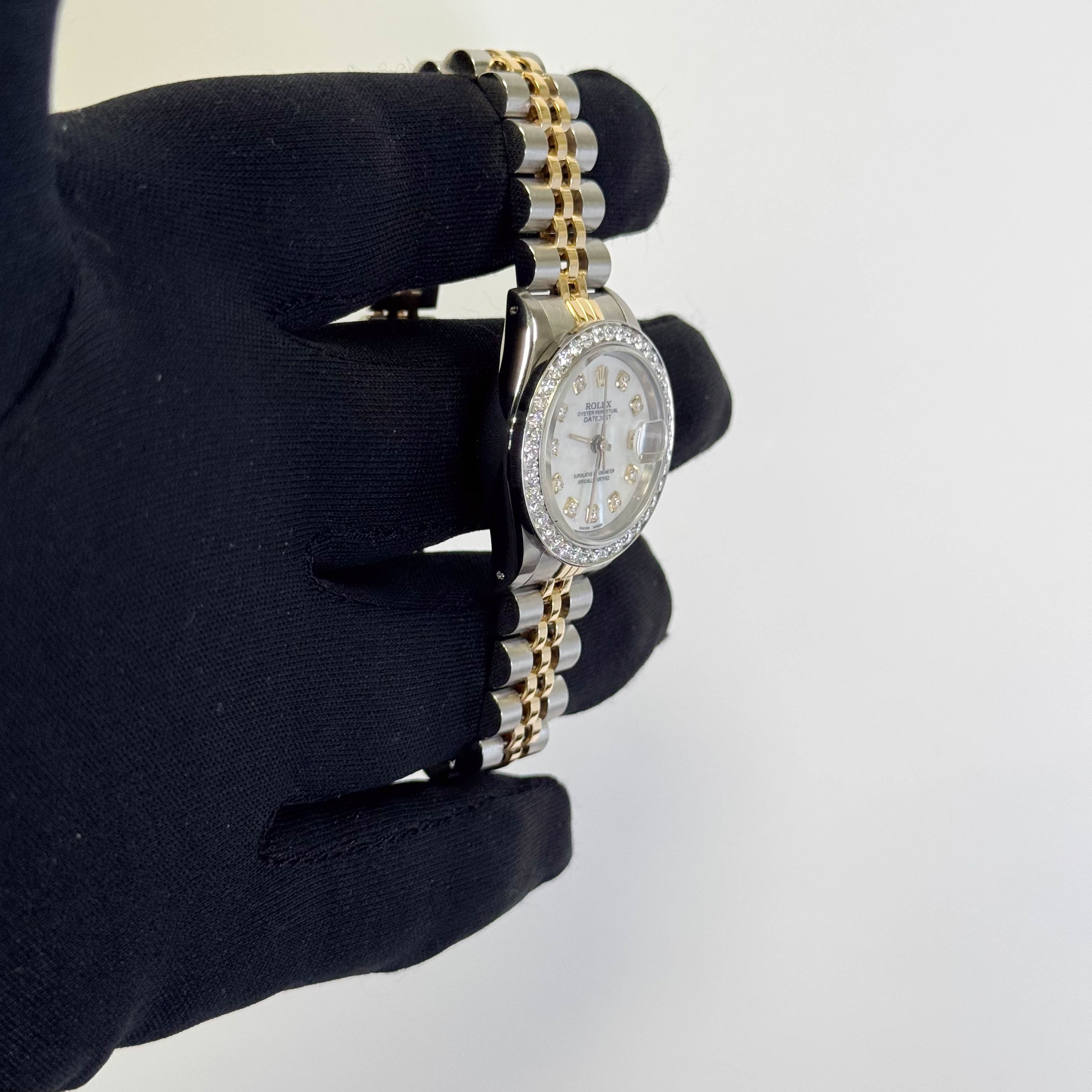 Rolex Datejust 26mm MOP Dial Watch Ref# 69173 - Happy Jewelers Fine Jewelry Lifetime Warranty