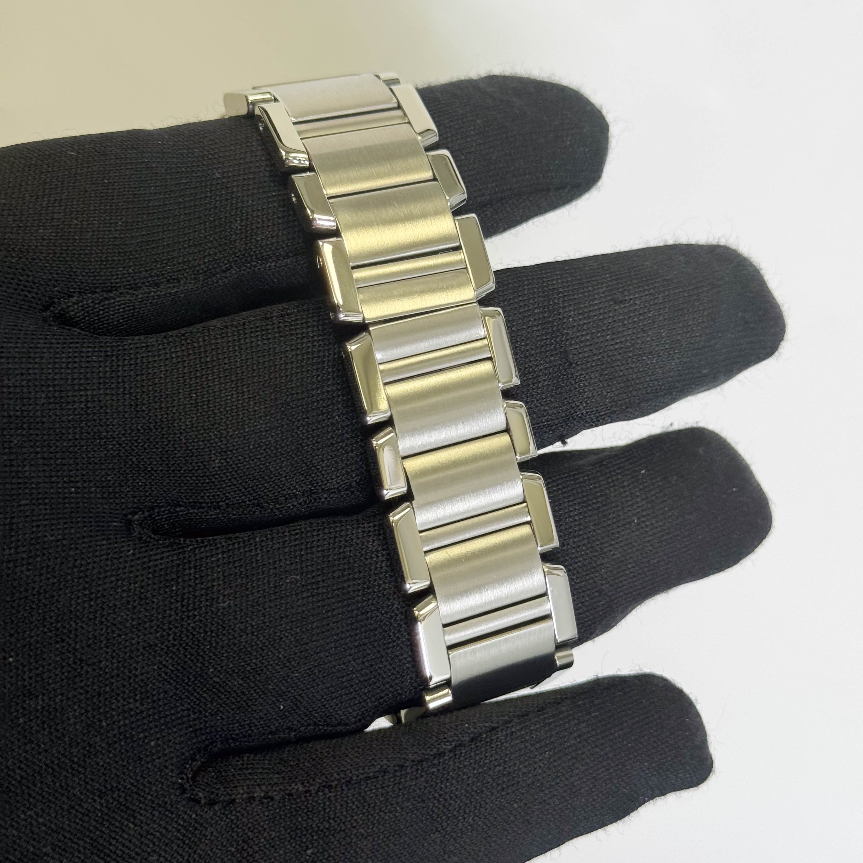 Cartier Tank Française Stainless Steel 28mm White Dial Watch Ref# W51002Q3 - Happy Jewelers Fine Jewelry Lifetime Warranty