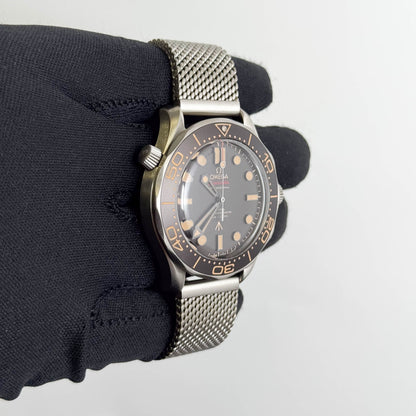 Omega Seamaster Diver 007 Edition 42mm Brown Dial Watch Ref# 210.90.42.20.01.001