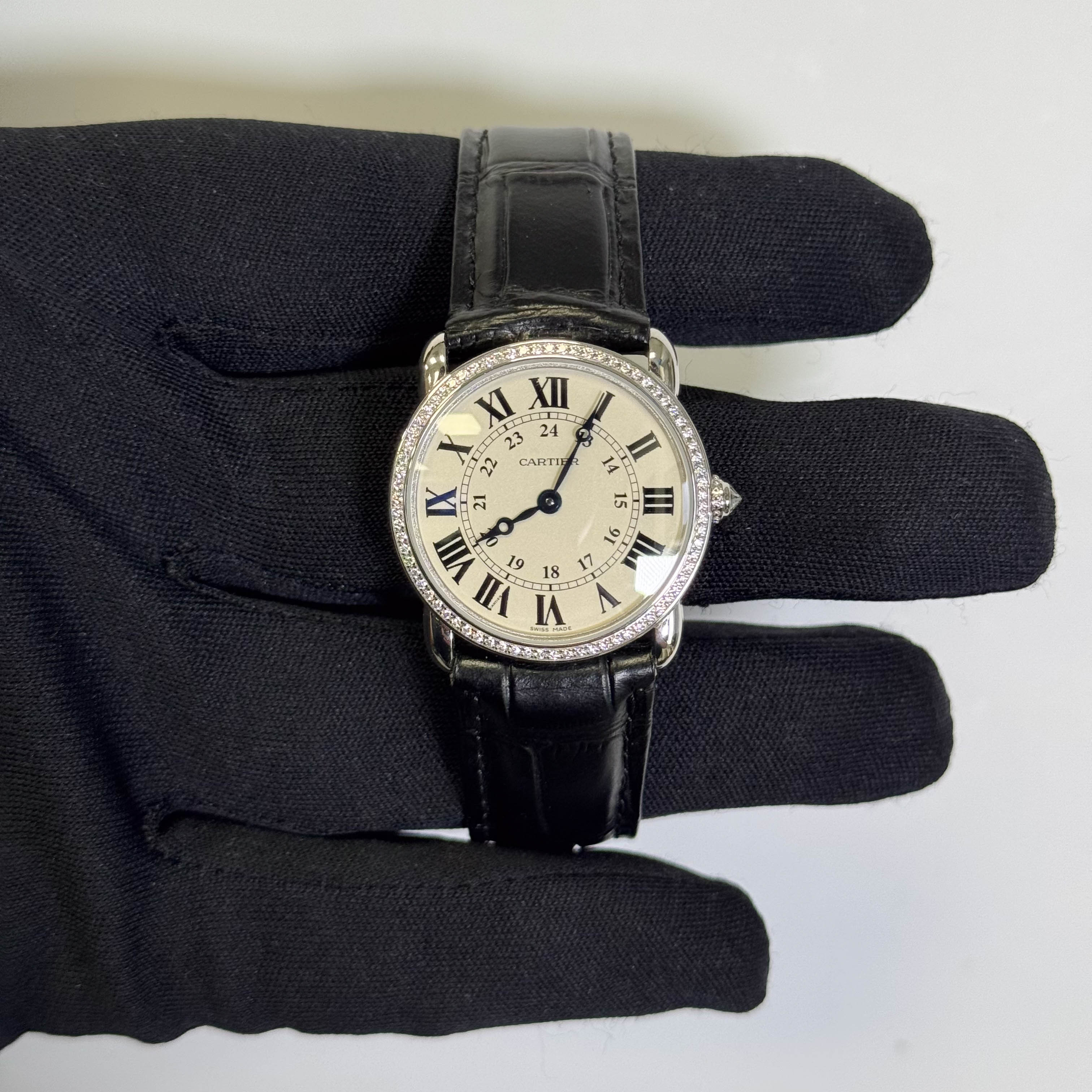 Cartier Ronde Louis 28mm 18K White Gold Cream Roman Dial Watch Ref# WR000251