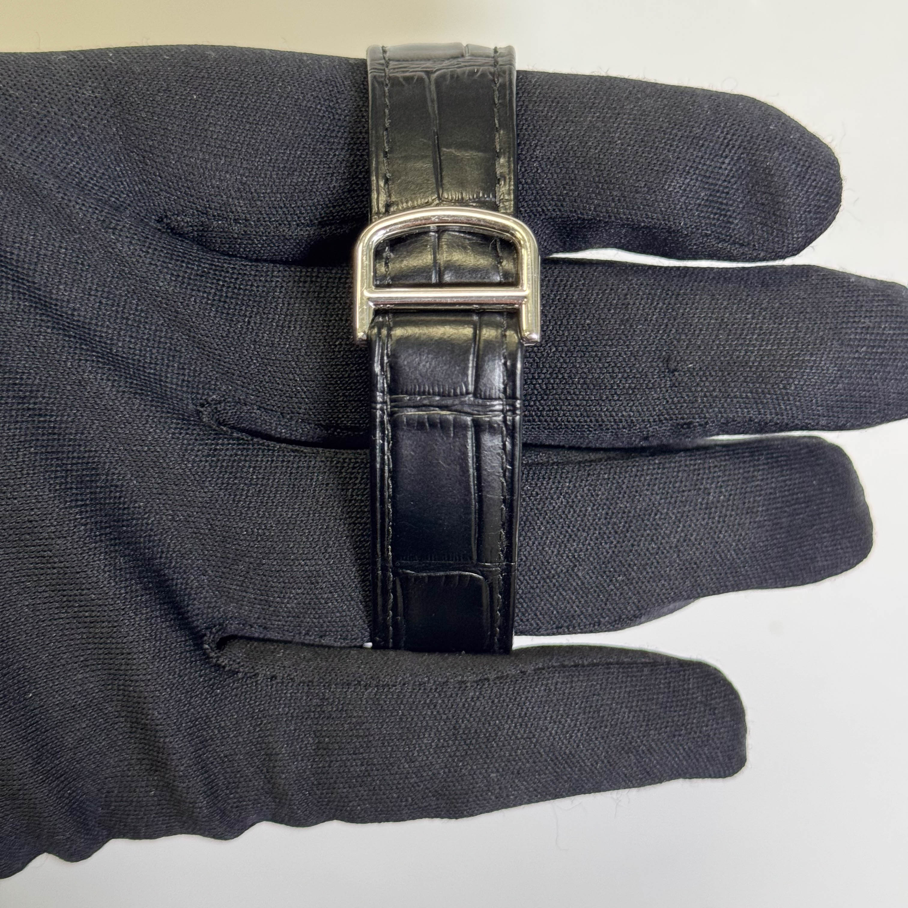 Cartier Ronde Louis 28mm 18K White Gold Cream Roman Dial Watch Ref# WR000251