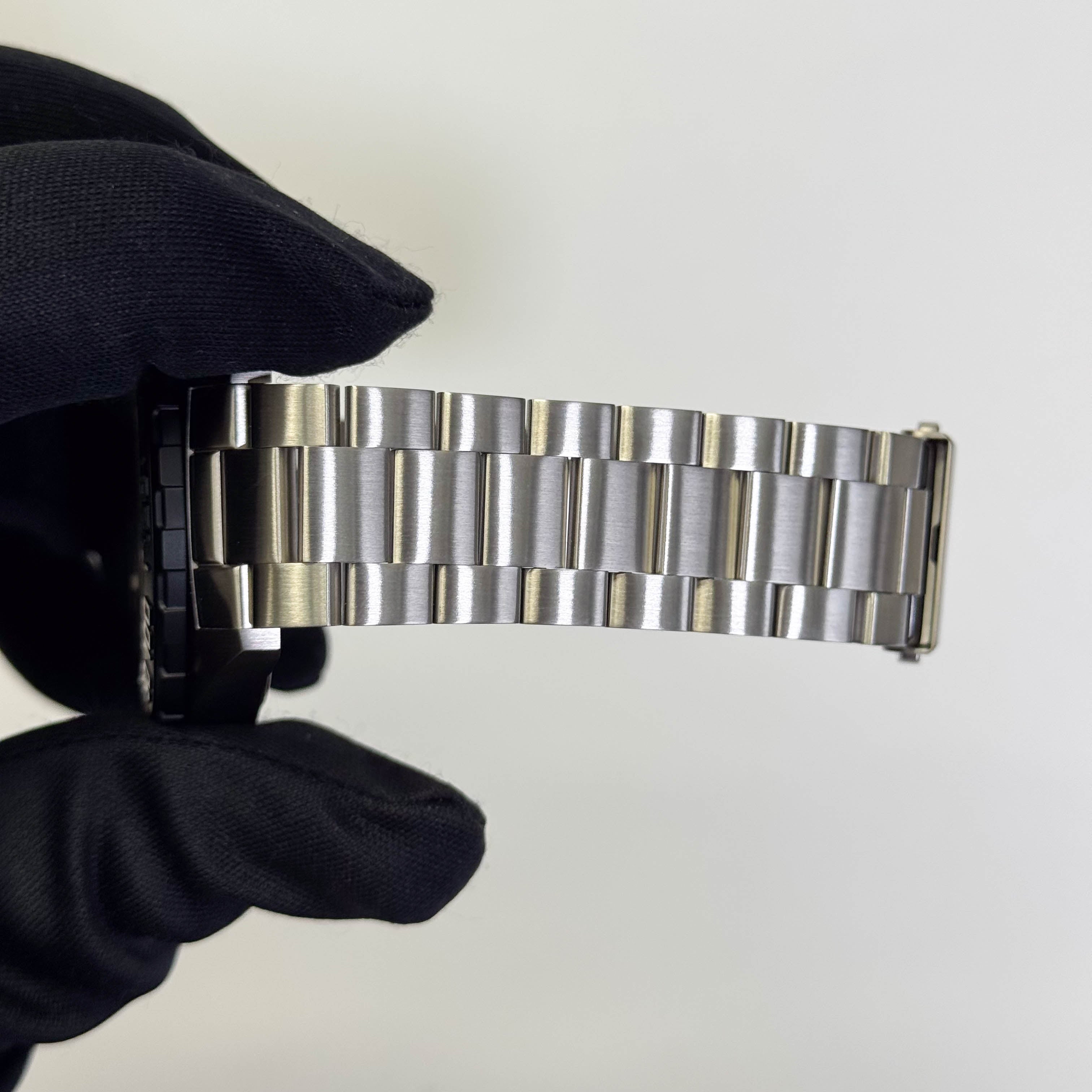 Tag Heuer Formula One 43mm Blue Dial Watch Ref# CAZ101AV.BA0842