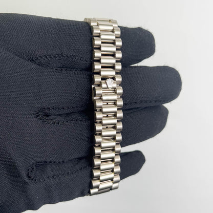 Rolex Datejust 31mm Silver Dial Watch Ref# 68279