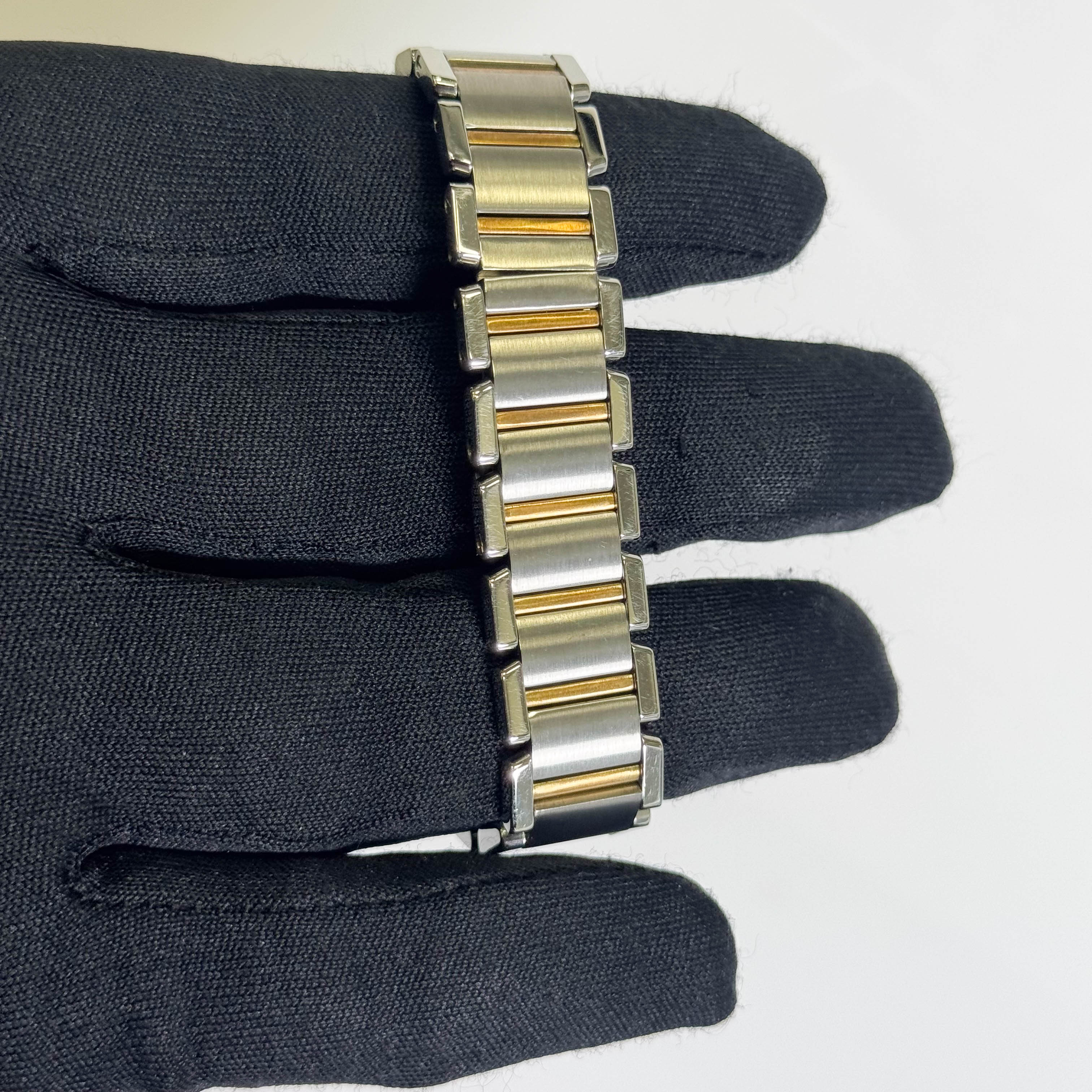 Cartier Tank 25x20mm White Dial Watch Ref# W51007Q4 - Happy Jewelers Fine Jewelry Lifetime Warranty