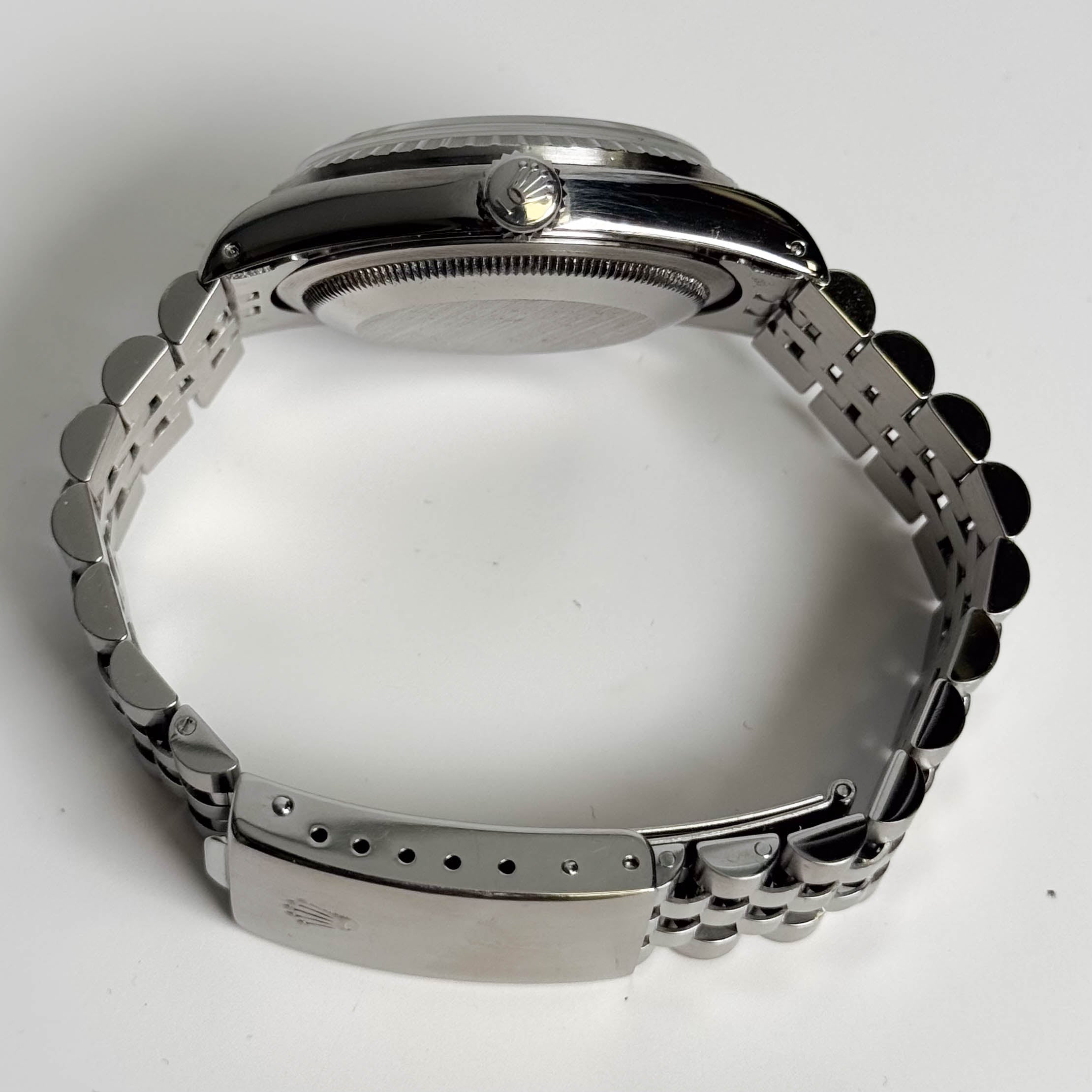 Rolex Datejust 36mm Silver Dial Watch Ref# 16220 - Happy Jewelers Fine Jewelry Lifetime Warranty