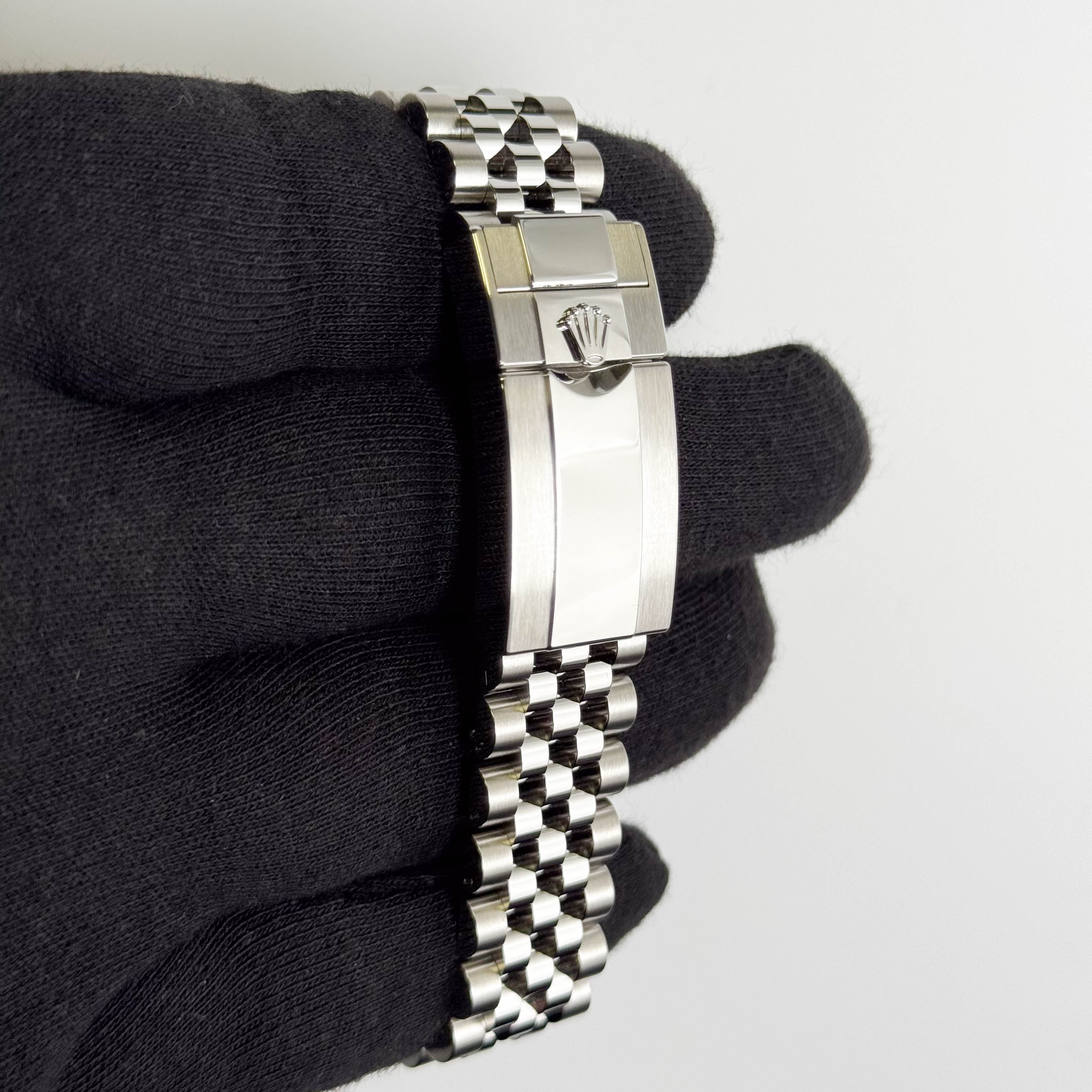 Rolex GMT-Master II 40mm Black Dial Watch Ref# 126720VTNR - Happy Jewelers Fine Jewelry Lifetime Warranty
