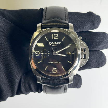 Panerai Luminor GMT 44mm Black Stick and Arabic Dial Watch Ref# PAM00320 - Happy Jewelers Fine Jewelry Lifetime Warranty