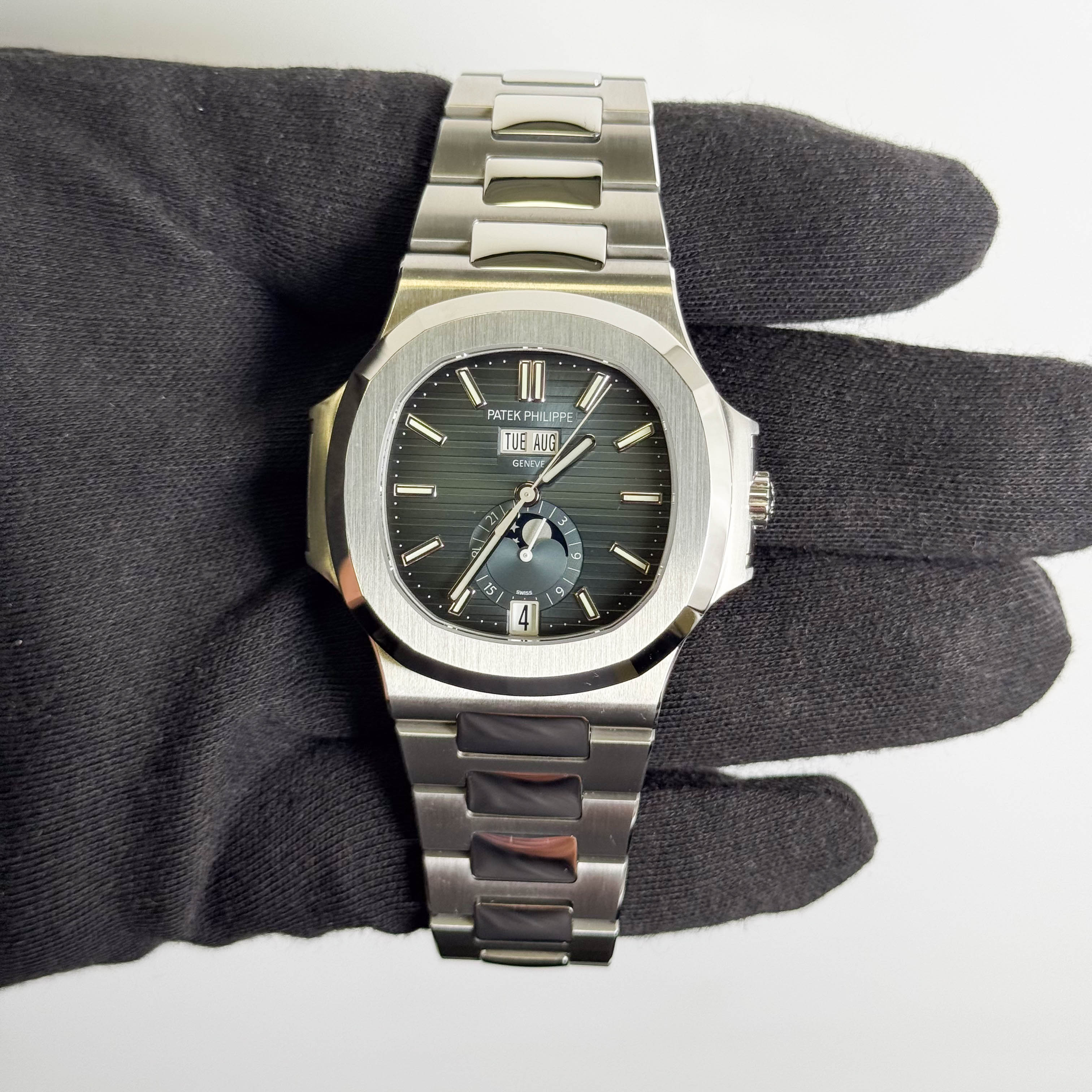 Patek Philippe Nautilus 40mm Blue Dial Watch Ref # 5726/1A-014