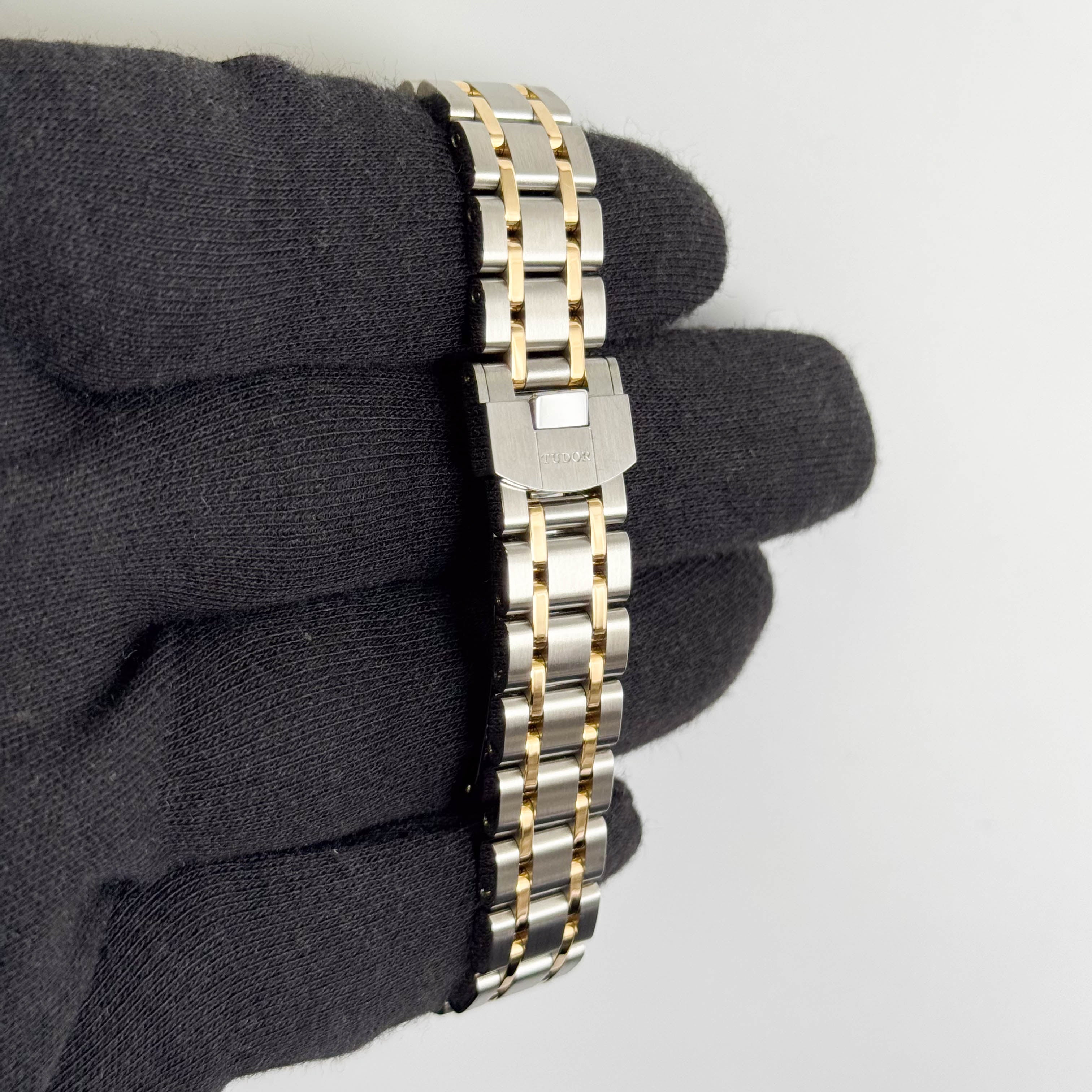 Tudor Royal 28mm Black Dial Watch Ref# 28303
