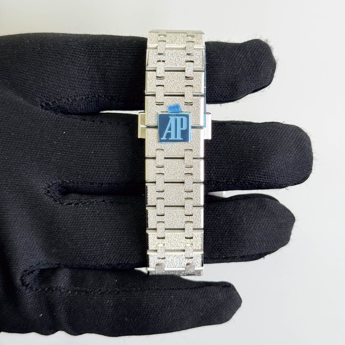 Audemars Piguet Royal Oak Frosted White Gold 34mm Crystal Sand Plated Dial Watch Ref# 77450BC.GG.1361BC.01