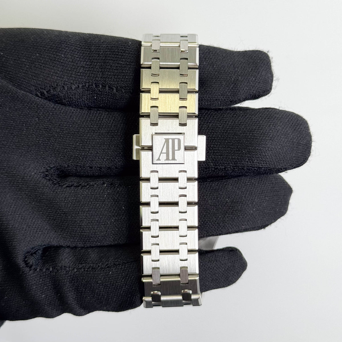 Audemars Piguet Royal Oak Blue Dial Watch Ref# 26715ST.ZZ.1356ST.01