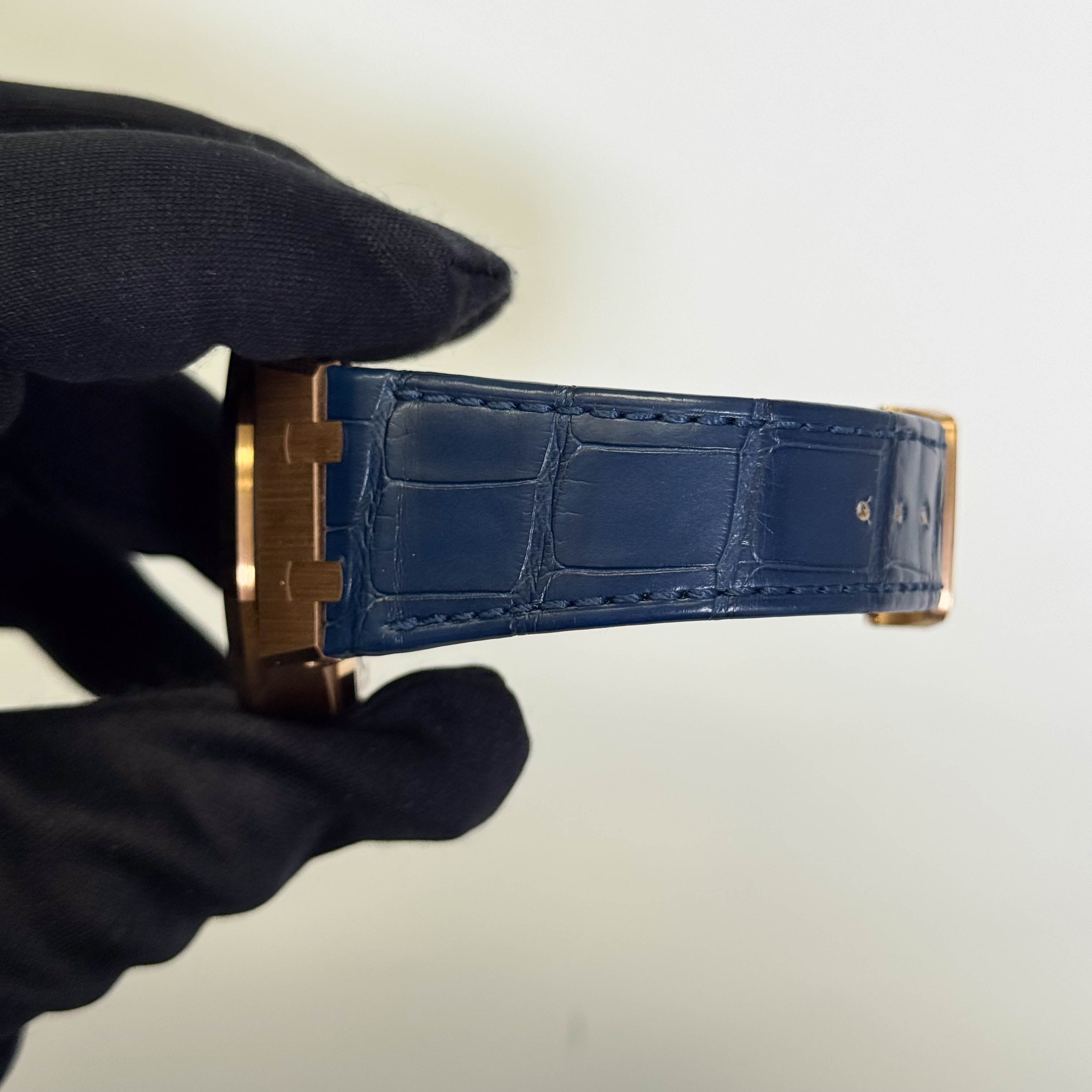 Audemars Piguet Royal Oak 41mm Blue Dial Watch Ref# 26240OR.OO.D315CR.01 - Happy Jewelers Fine Jewelry Lifetime Warranty