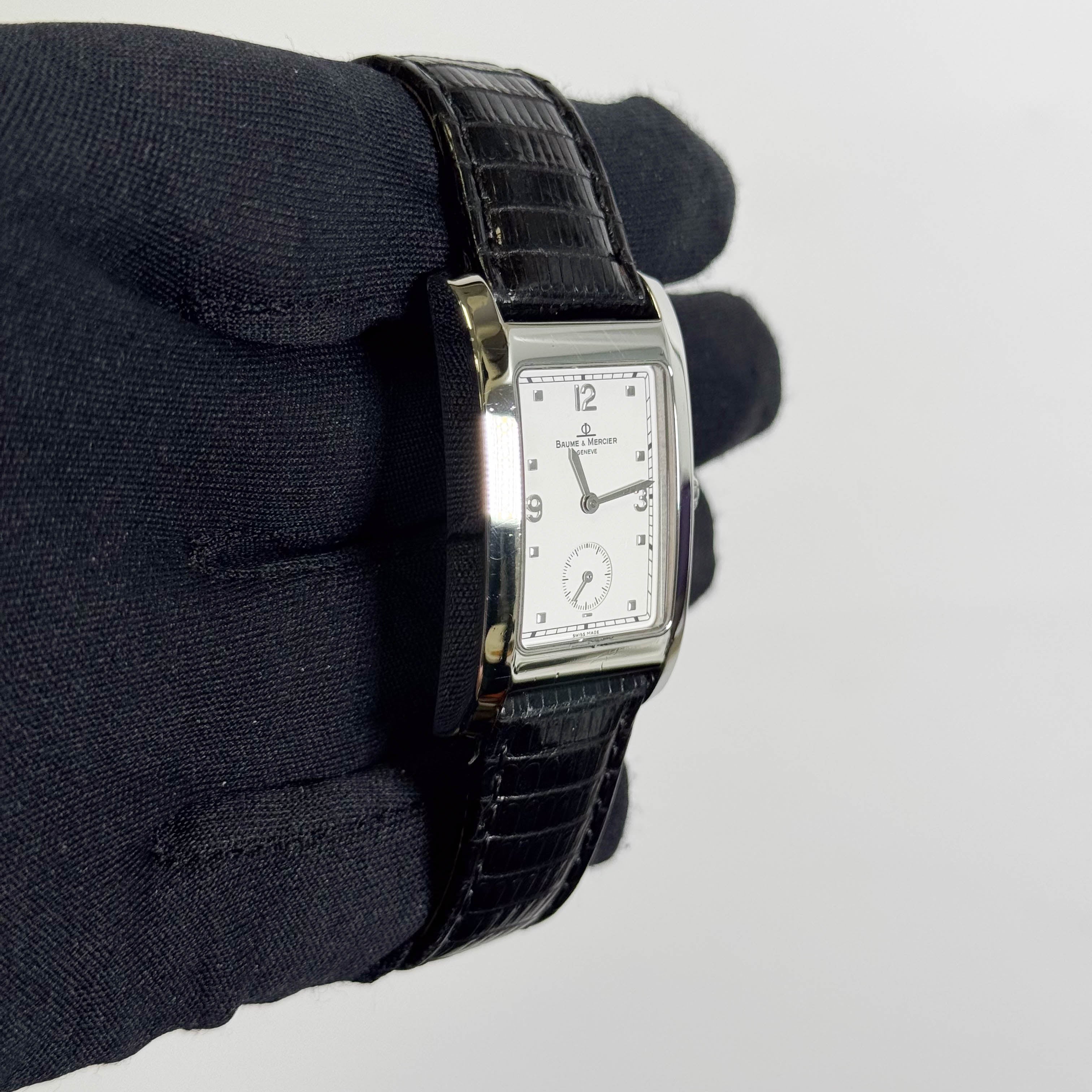 Baume & Mercier Hampton 25mm Stainless Steel White Dial Watch Ref# MV045063