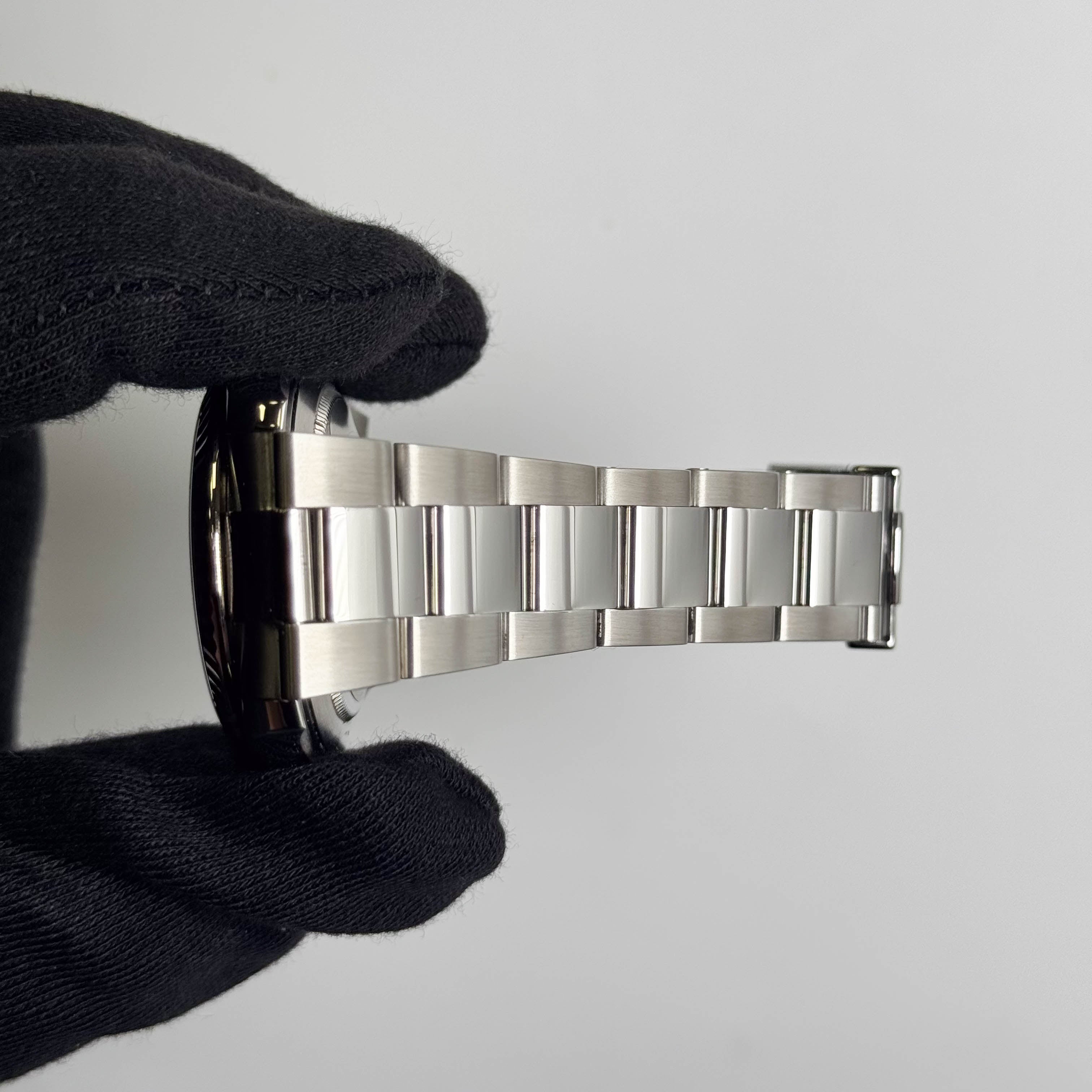 Rolex Datejust 41mm Blue Dial Watch Ref# 126334 - Happy Jewelers Fine Jewelry Lifetime Warranty
