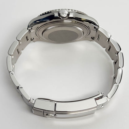 Rolex Yacht-Master 37mm Rhodium Dial Watch Ref# 268622