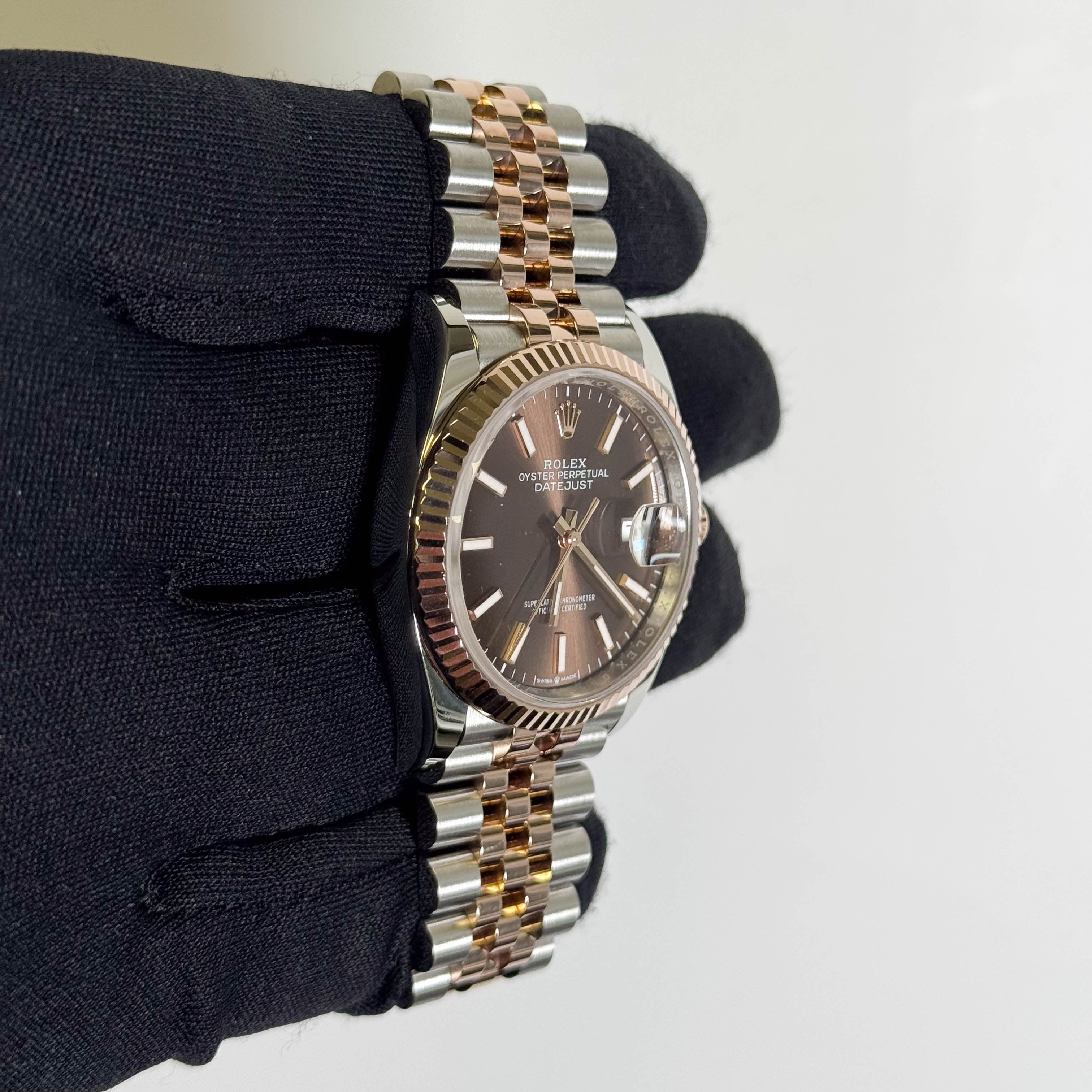 ショコラ Rolex Datejust 36mm Chocolate Dial Watch Ref# 126231 – Happy Jewelers