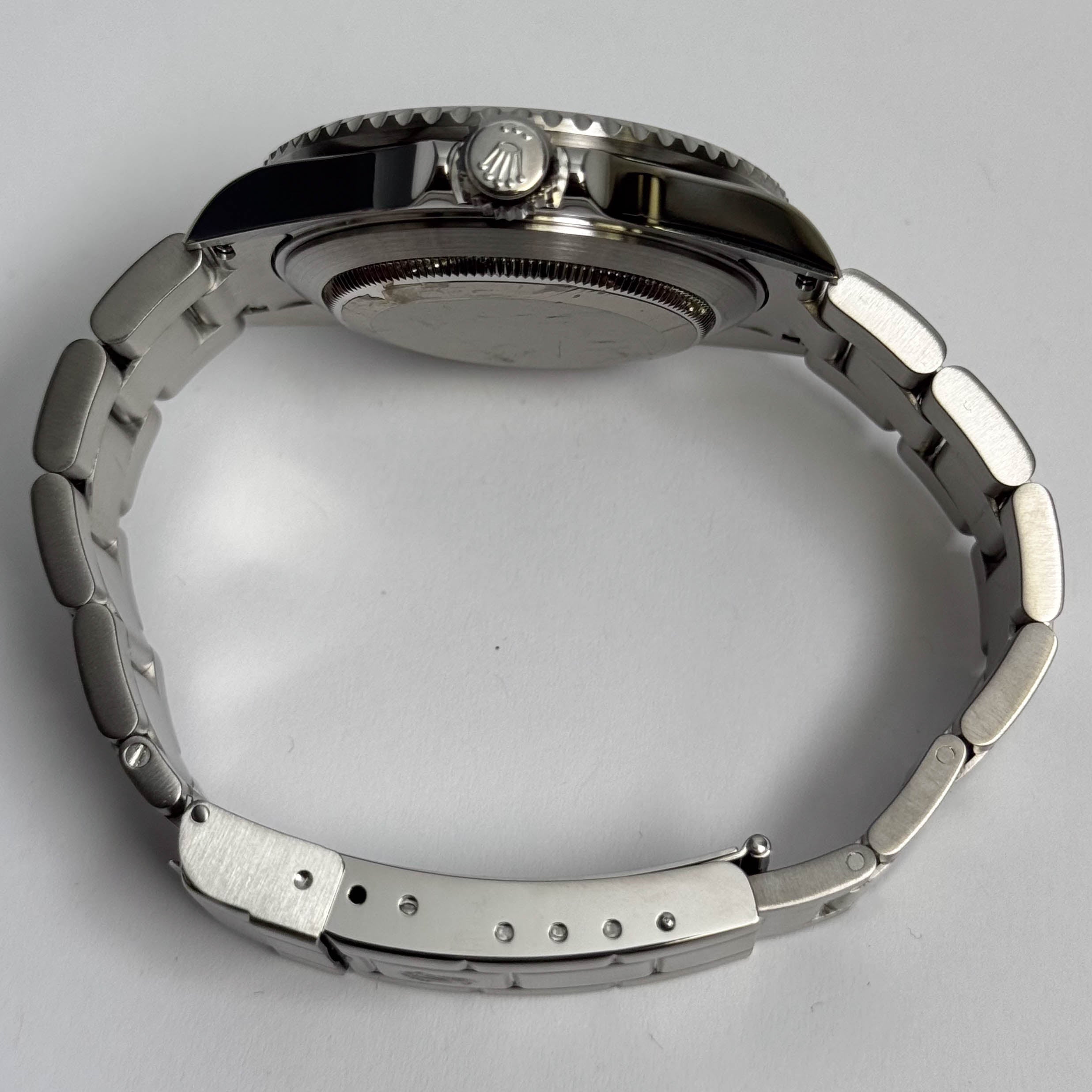 Rolex Submariner 40mm Black Dial Watch Ref# 16610