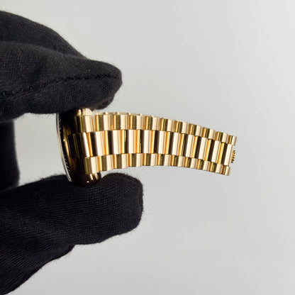 Rolex Datejust 31mm Champagne Dial Watch Ref# 68278