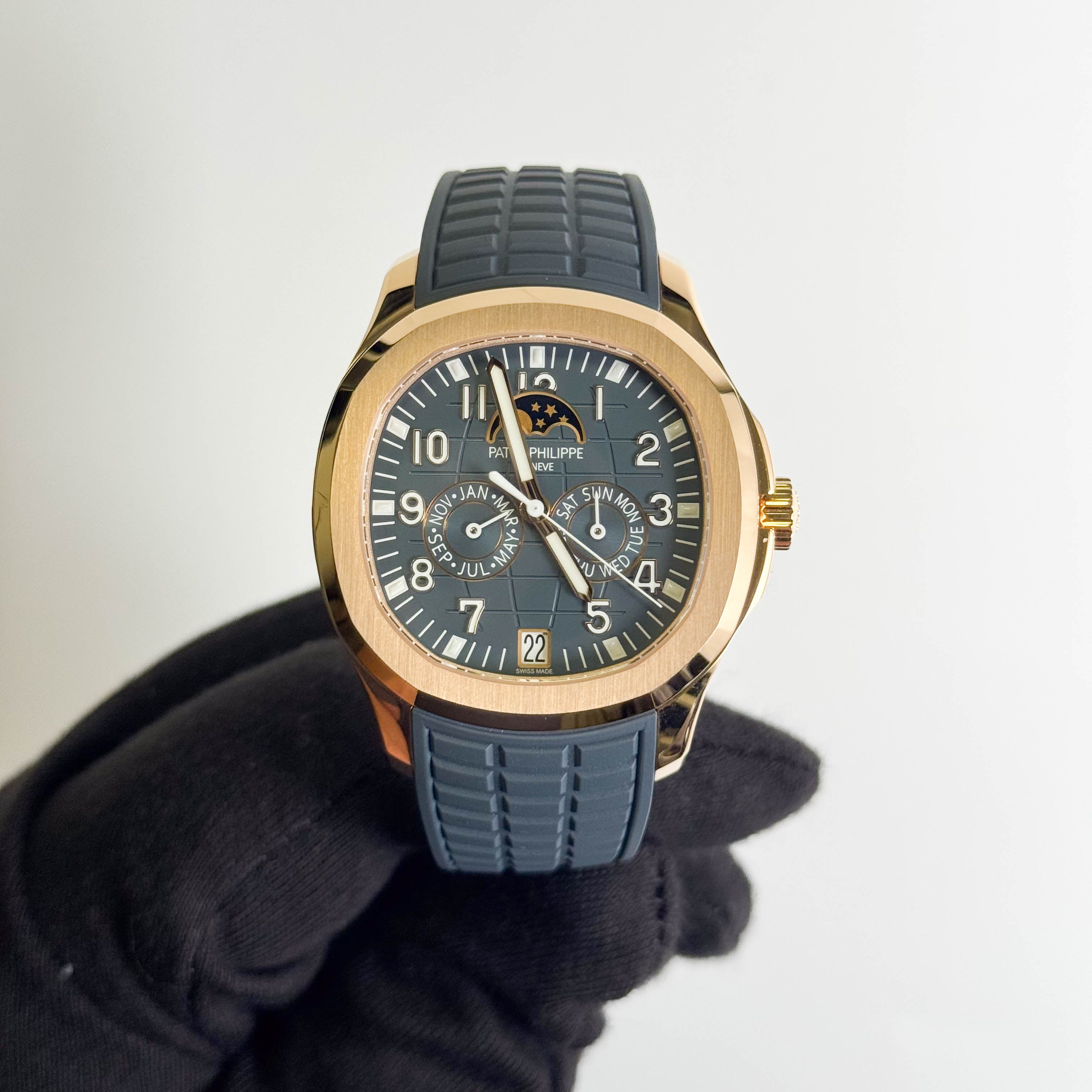 Patek Philippe Aquanaut 39mm Blue Dial Watch Ref# 5261R-001