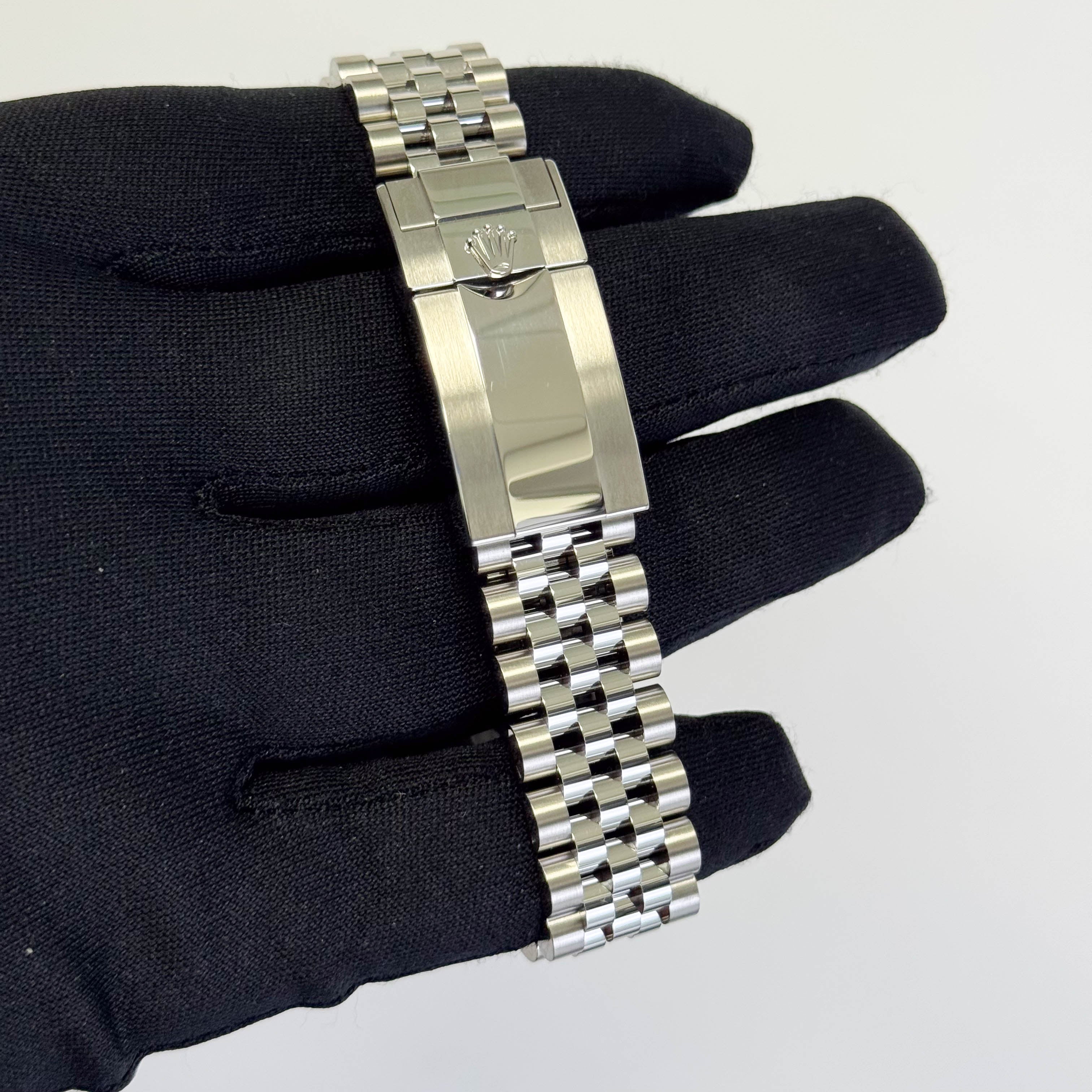 Rolex GMT-Master II 40mm Black Dial Watch Ref# 126720VTNR - Happy Jewelers Fine Jewelry Lifetime Warranty