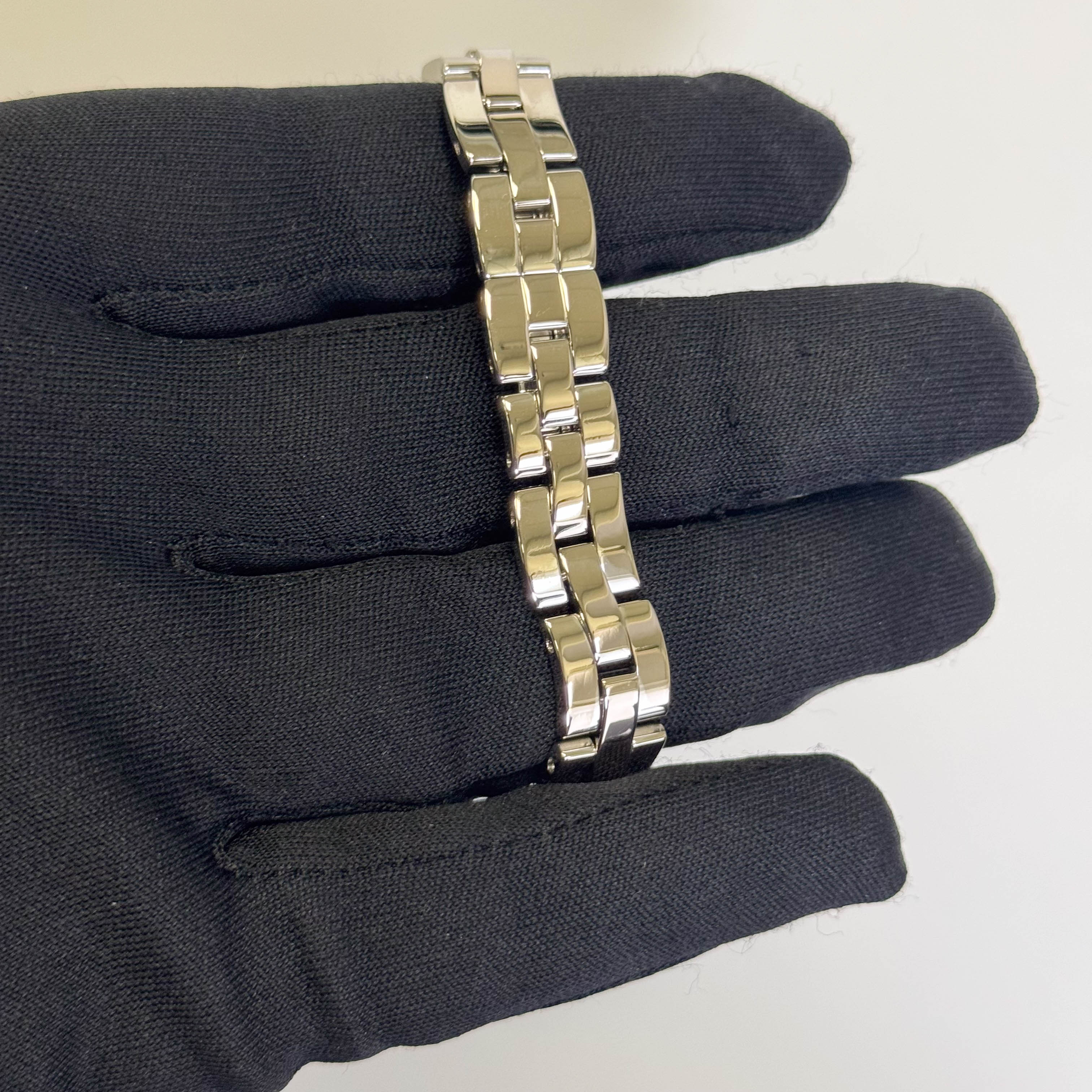 Cartier Ballerine 23x14mm Silver Dial Watch Ref# WG40033J