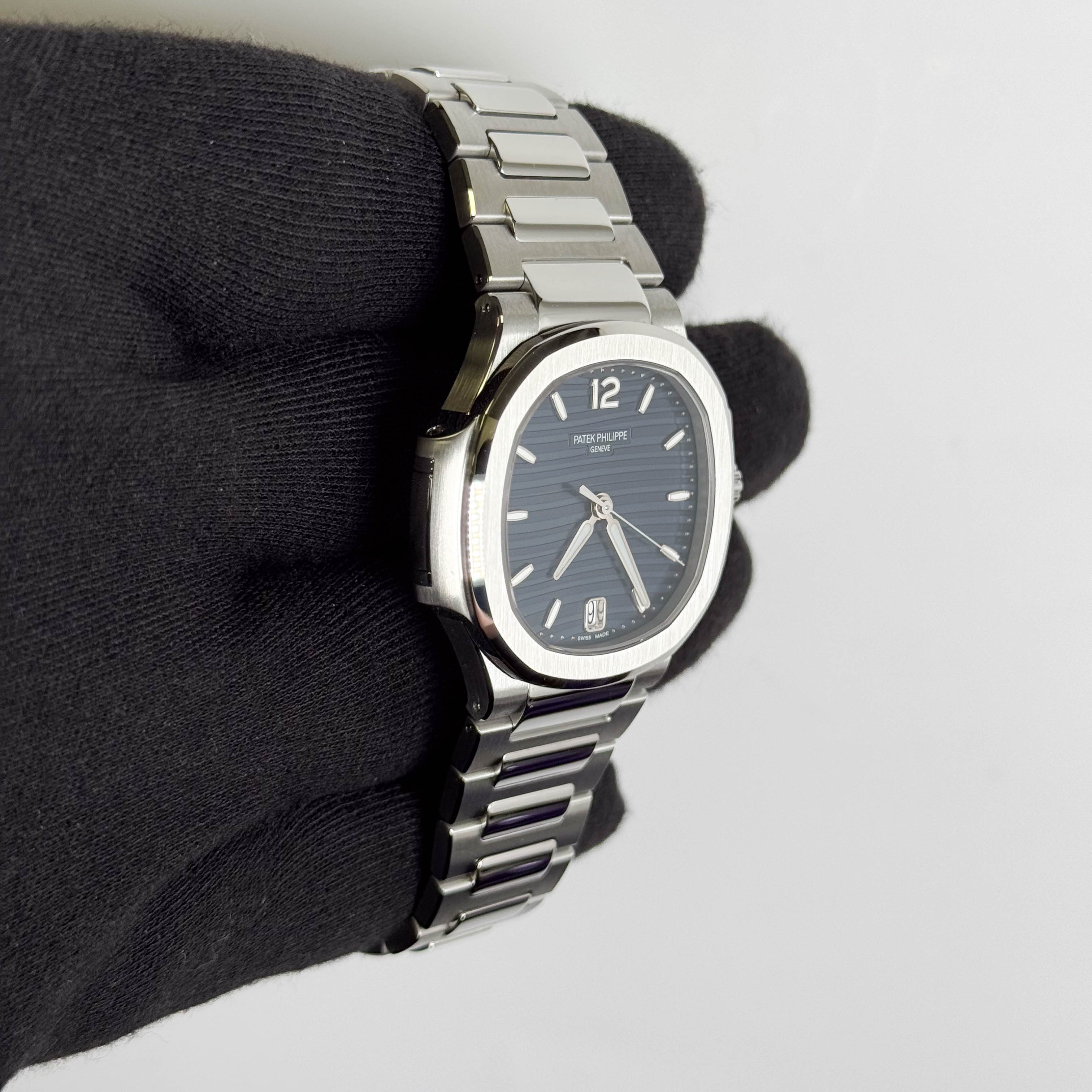 Patek Philippe Nautilus 35mm Blue Dial Watch Ref# 7118/1A-001