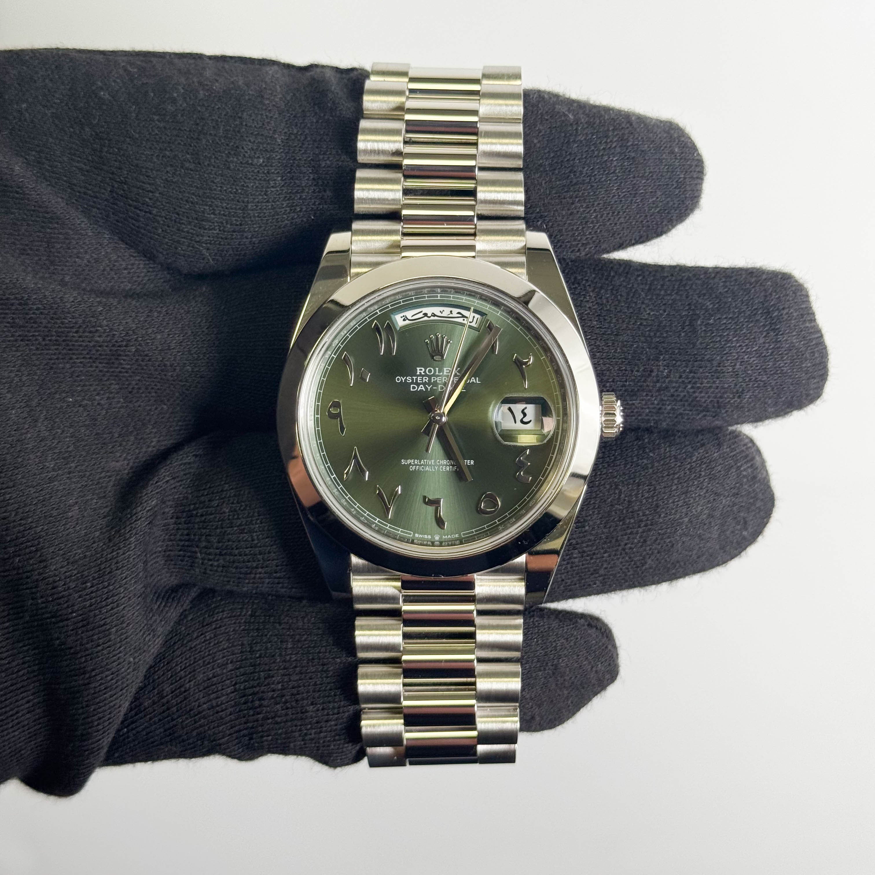 Rolex Day-Date 40mm Olive Dial Watch Ref# 228206