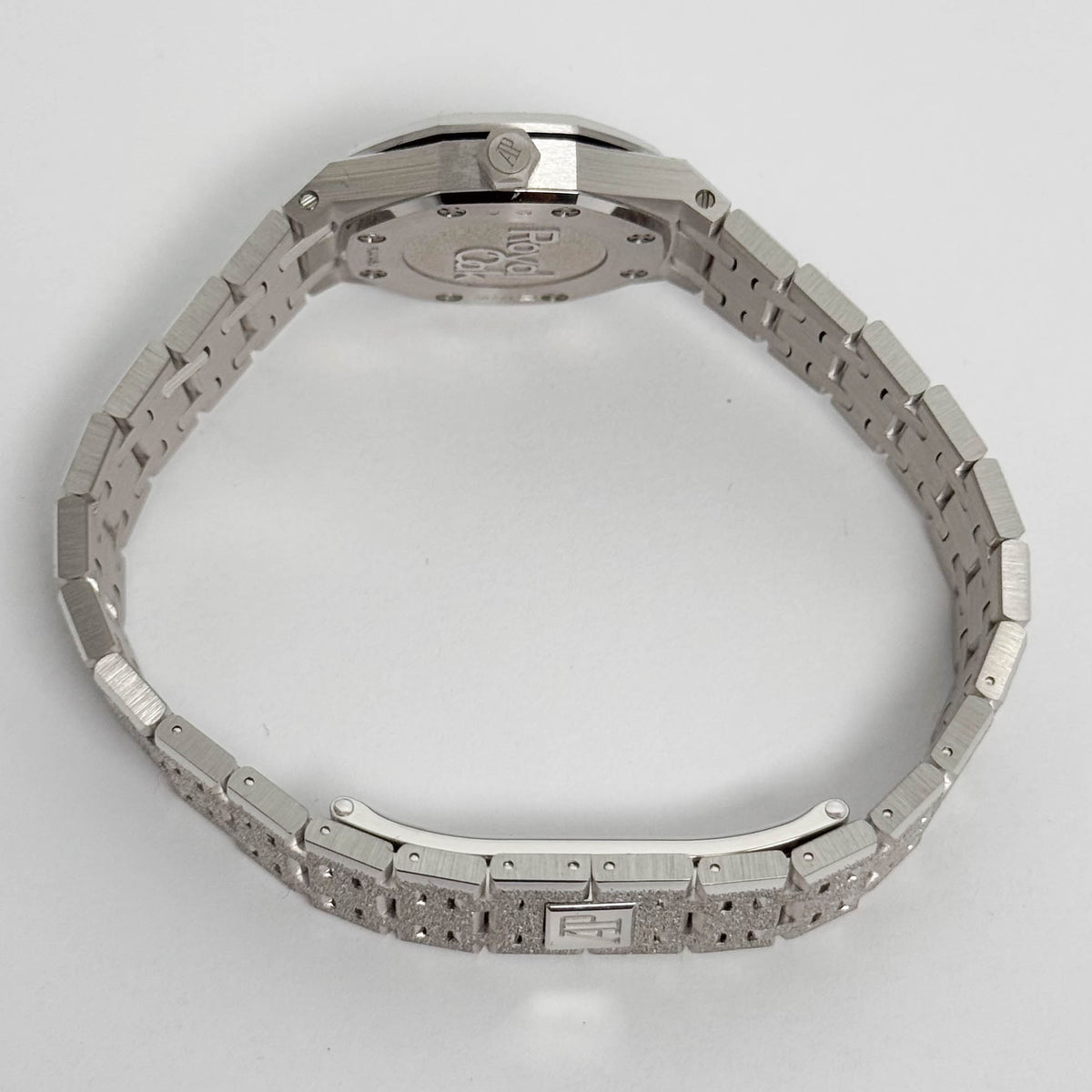 Audemars Piguet Royal Oak 23mm Silver Dial Watch Ref# 67630BC.GG.1312BC.01-C