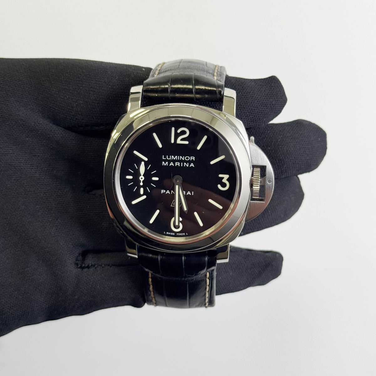 Panerai Luminor Marina 44mm Black Dial Watch Ref# PAM00005