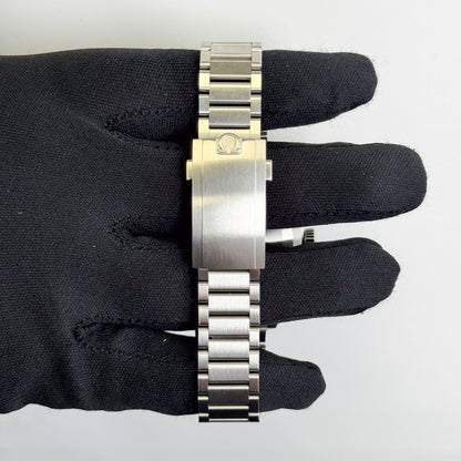 Omega Speedmaster Pilot 41mm Black Chronograph Dial Watch Ref# 332.10.41.51.01.002 - Happy Jewelers Fine Jewelry Lifetime Warranty