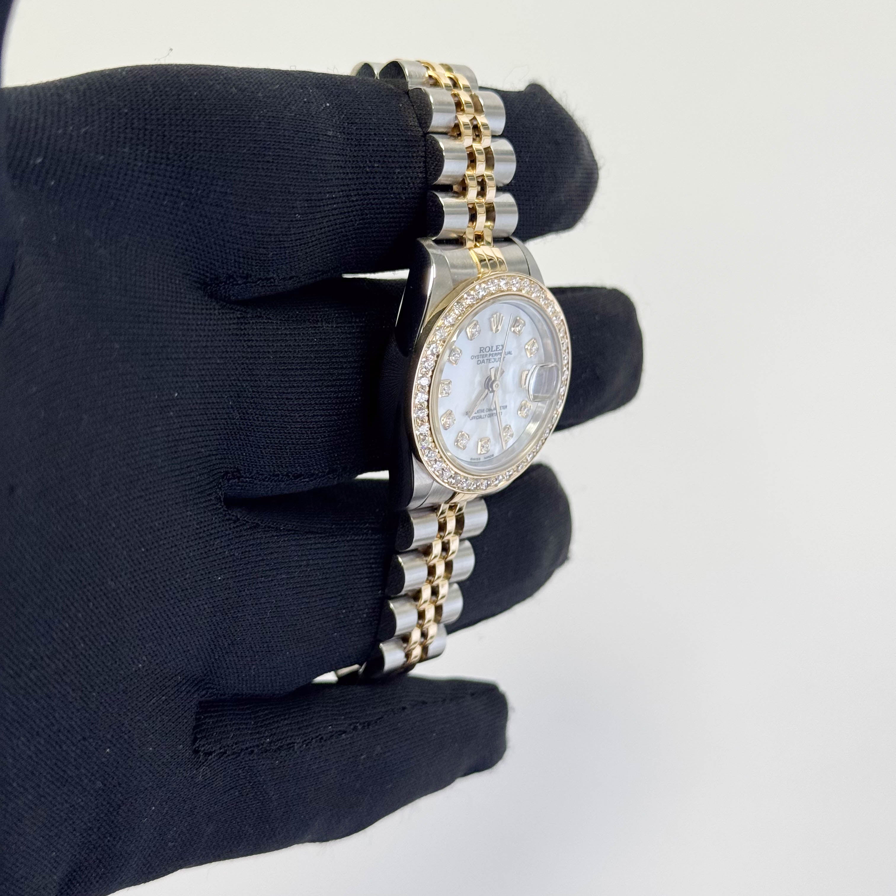 Rolex Datejust 26mm MOP Dial Watch Ref# 69173 - Happy Jewelers Fine Jewelry Lifetime Warranty