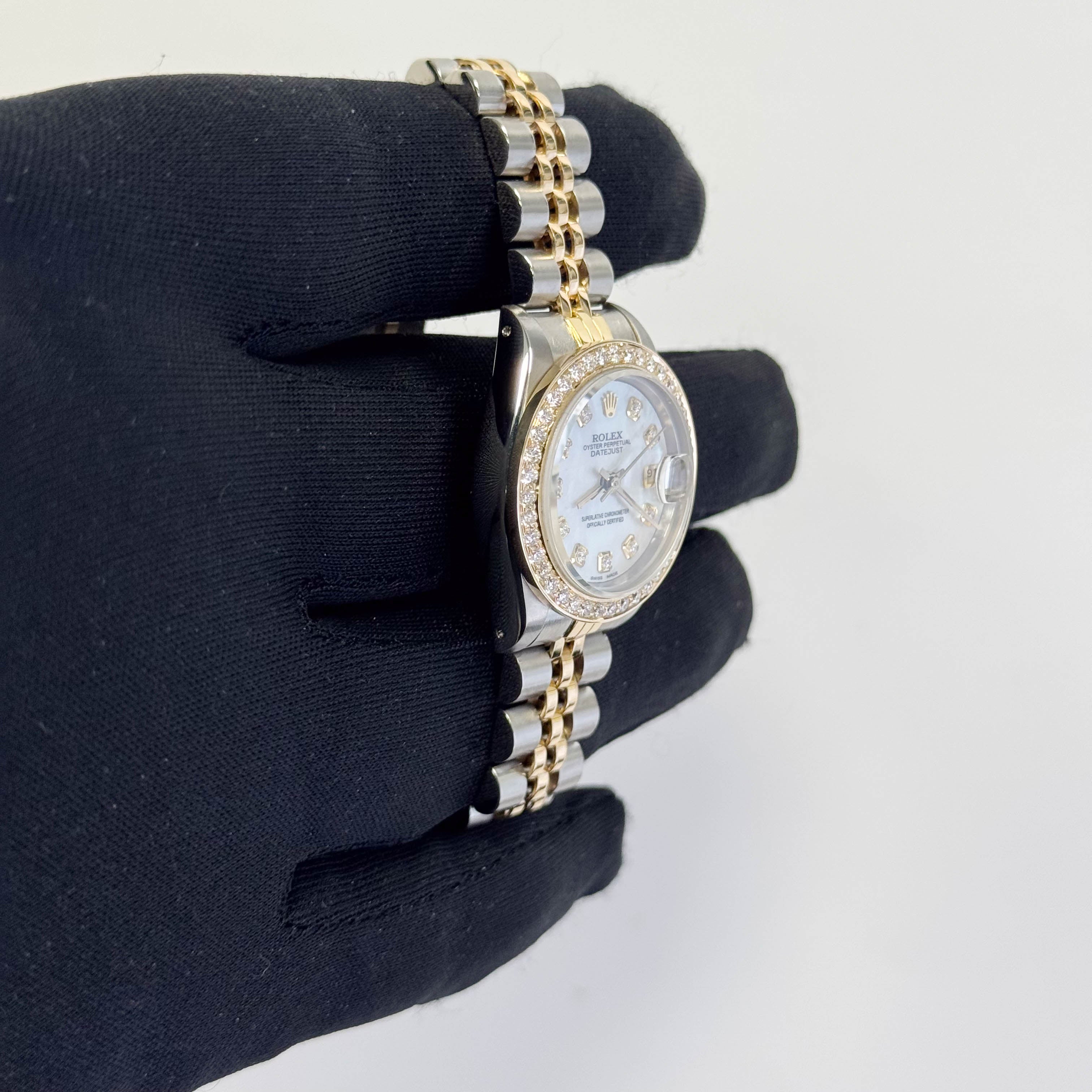 Rolex Datejust 26mm MOP Dial Watch Ref# 69173 - Happy Jewelers Fine Jewelry Lifetime Warranty