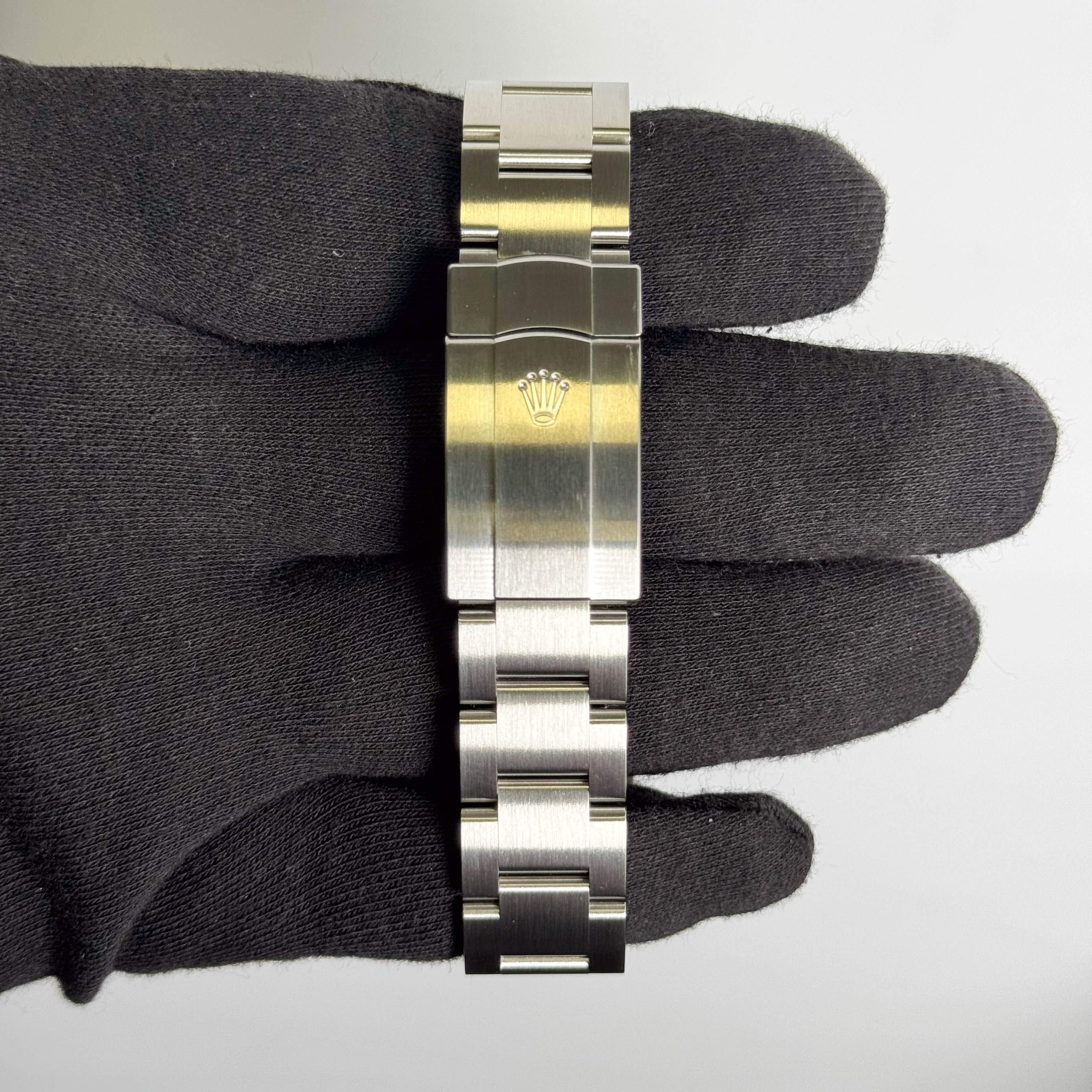 Rolex Oyster Perpetual 41mm Lilac Dial Watch Ref# 134300