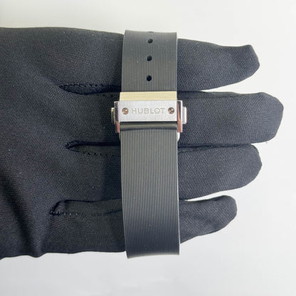 Hublot Classic Fusion 42mm Black Dial Watch Ref# 542.NX.1171.RX