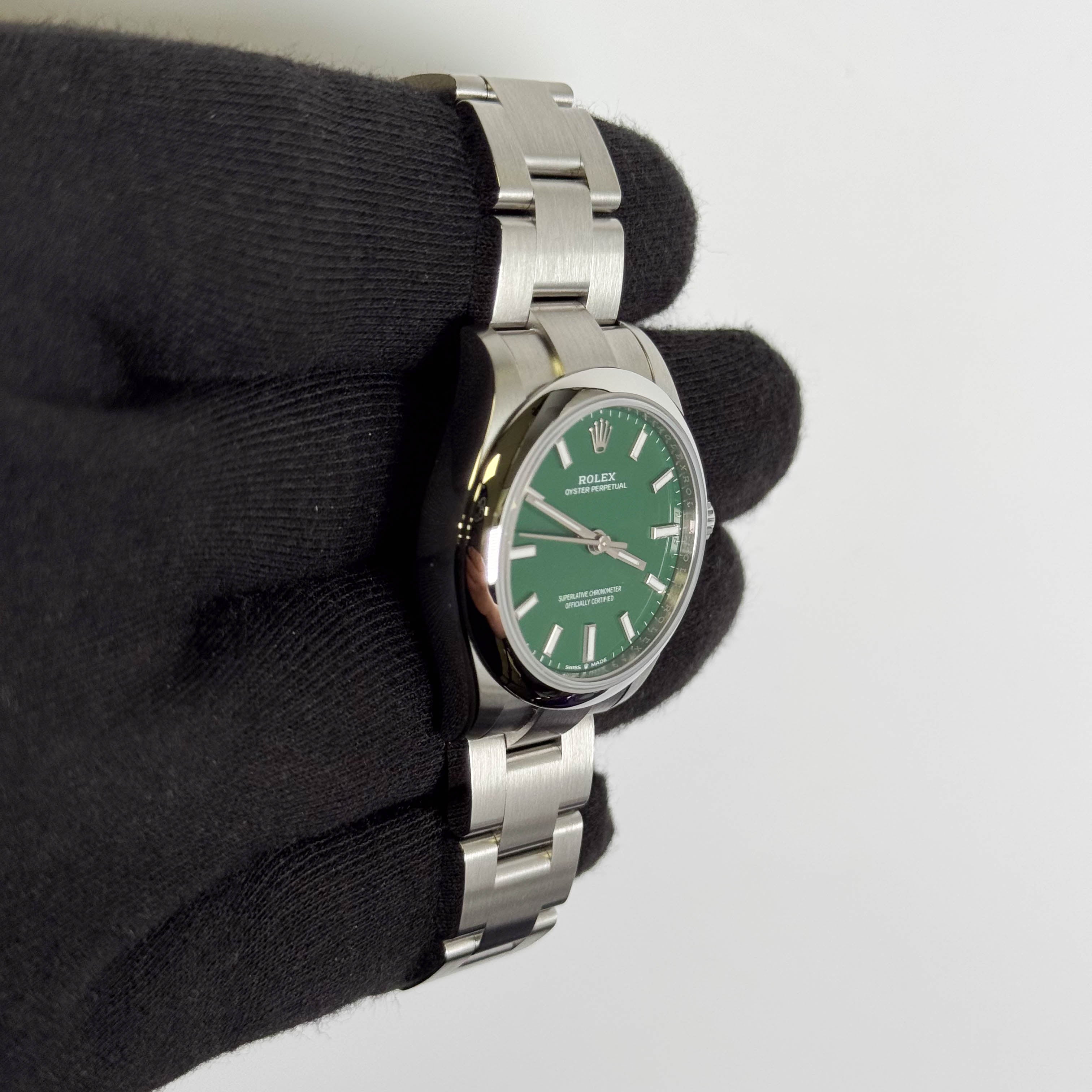 Rolex Oyster Perpetual 31mm Green Dial Watch Ref# 277200