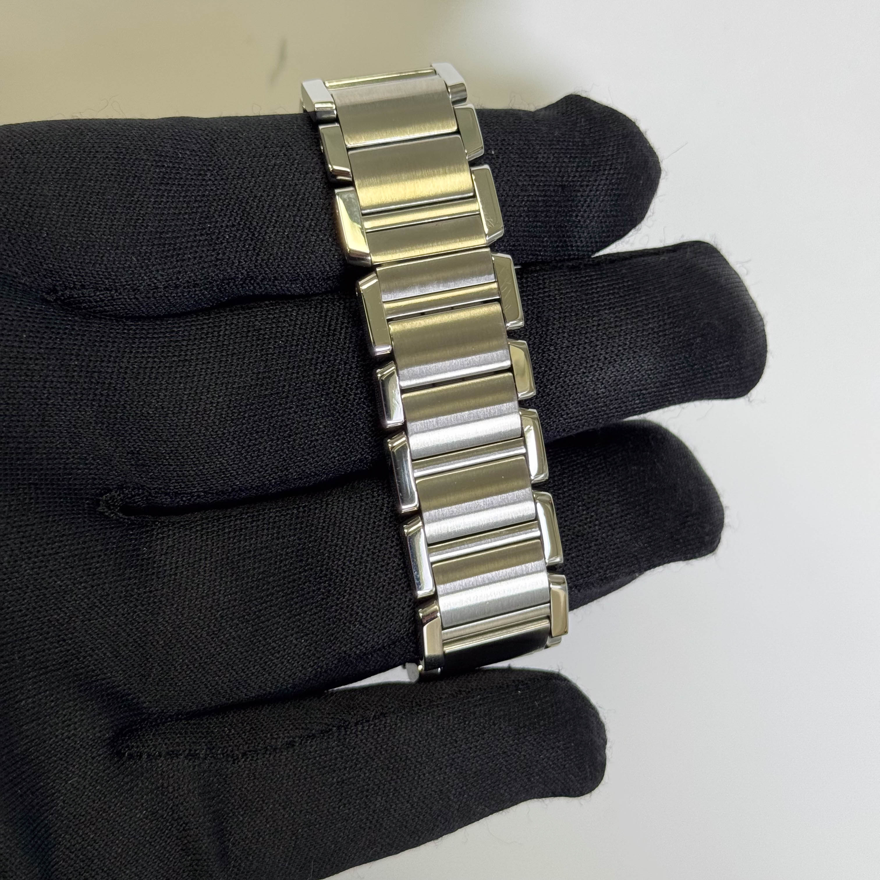 Cartier Tank 25mm White Dial Watch Ref# W51011Q3