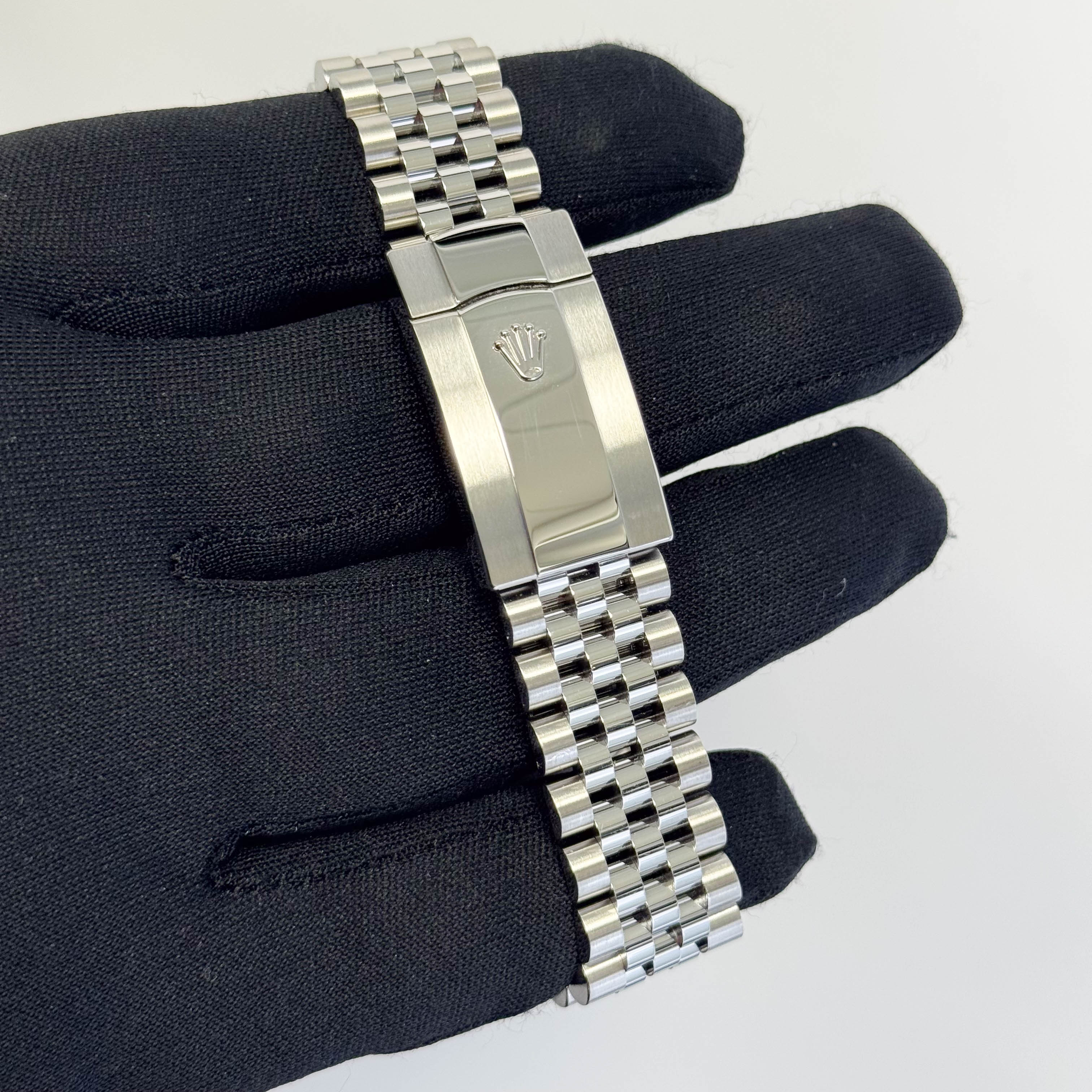 Rolex Datejust 41mm Blue Dial Watch Ref# 126334 - Happy Jewelers Fine Jewelry Lifetime Warranty