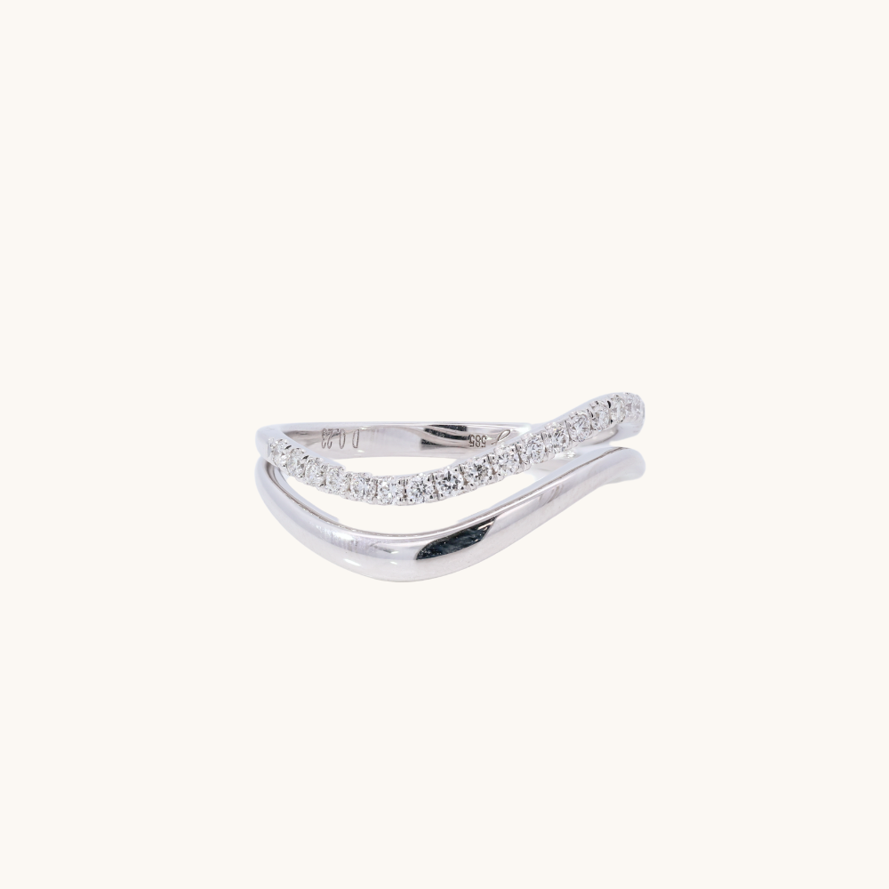 Double Motion Solid and Pave Halfway Band