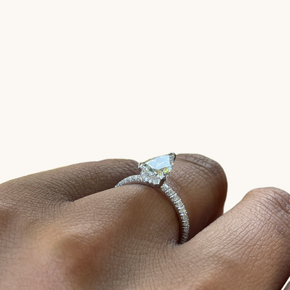 1.07 Pear Lab Diamond Engagement Ring with Halo - Happy Jewelers Fine Jewelry Lifetime Warranty