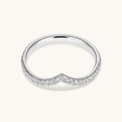 The Vivi Chevron Diamond Band
