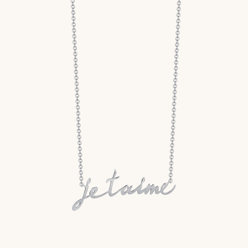 The 'Je t'aime' Necklace