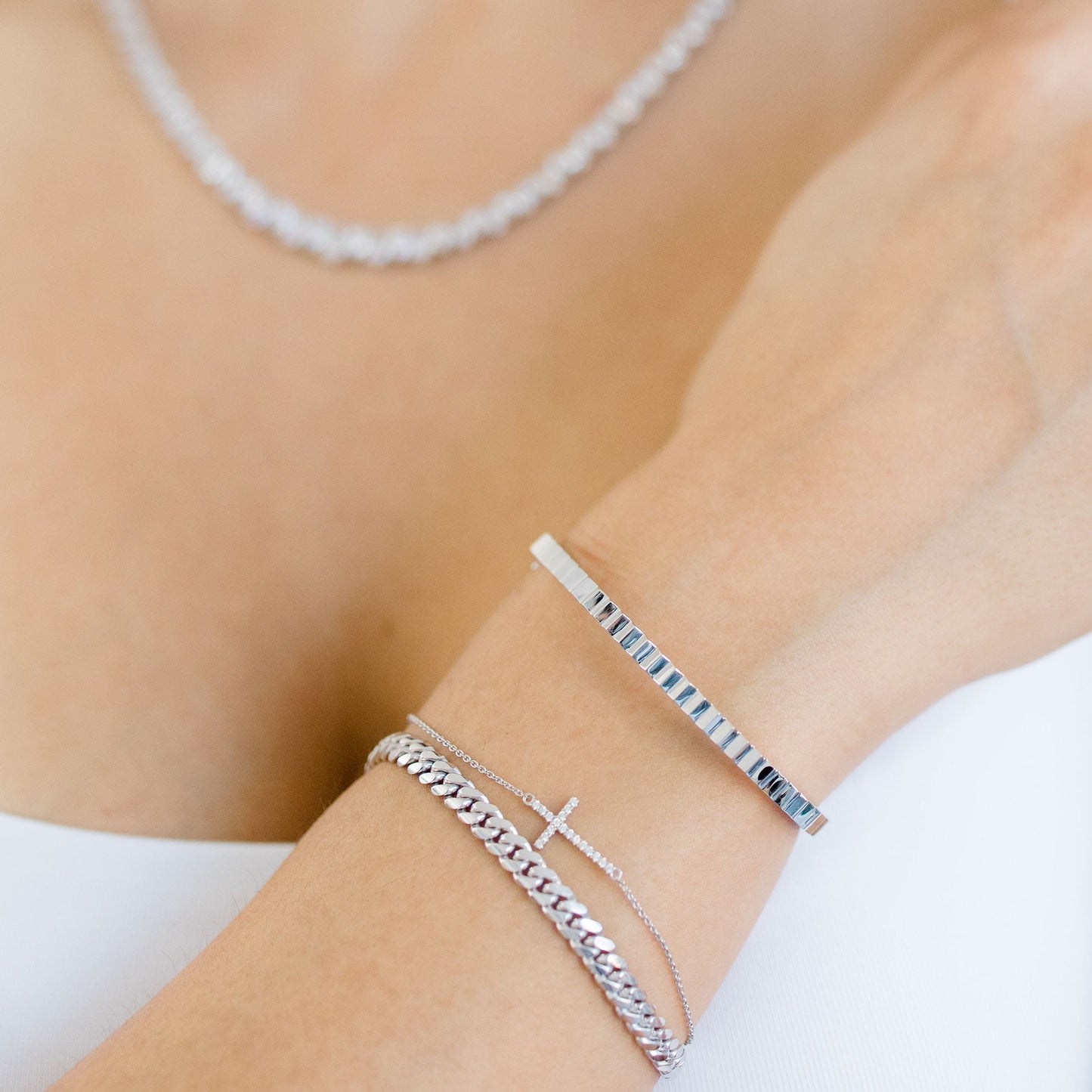 Diamond Tennis Bracelet, 14K White Gold Ladies Bracelets, Ladies Fine –  KoKo's Designs