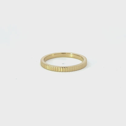 Solid Gold Fluted Band