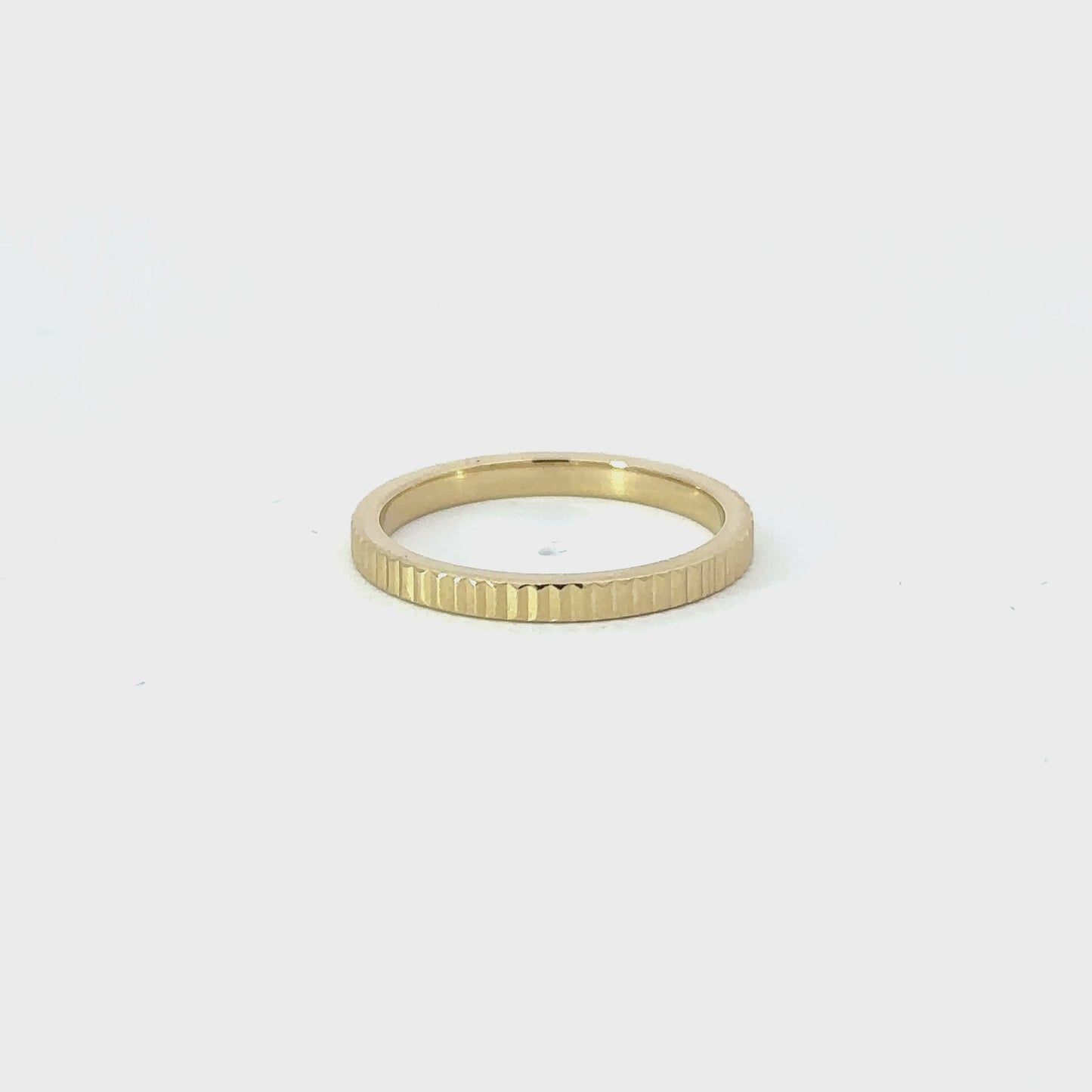 Solid Gold Fluted Band