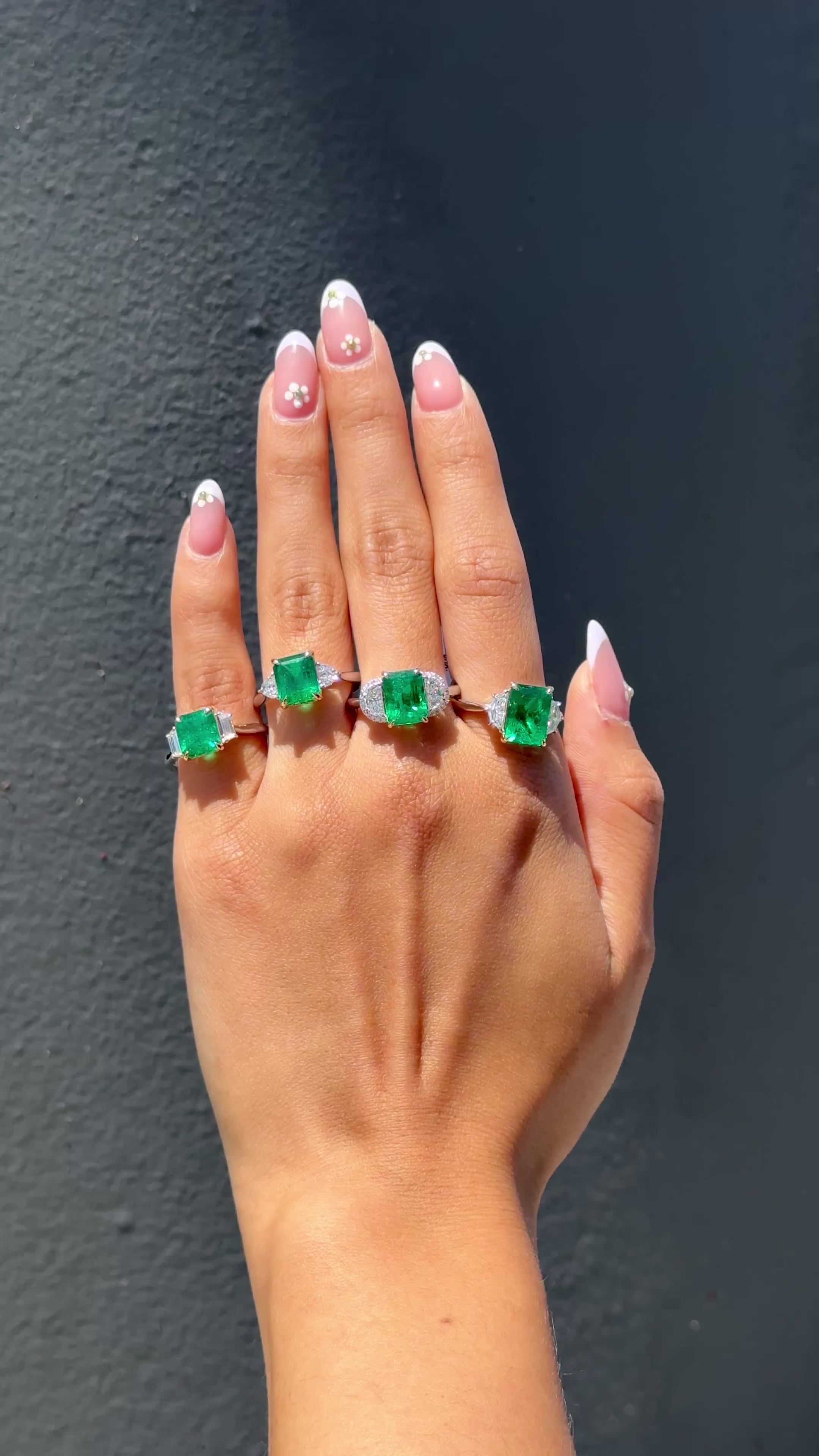 Emerald 3 Stone with Epaulette Diamond Sidestones Ring